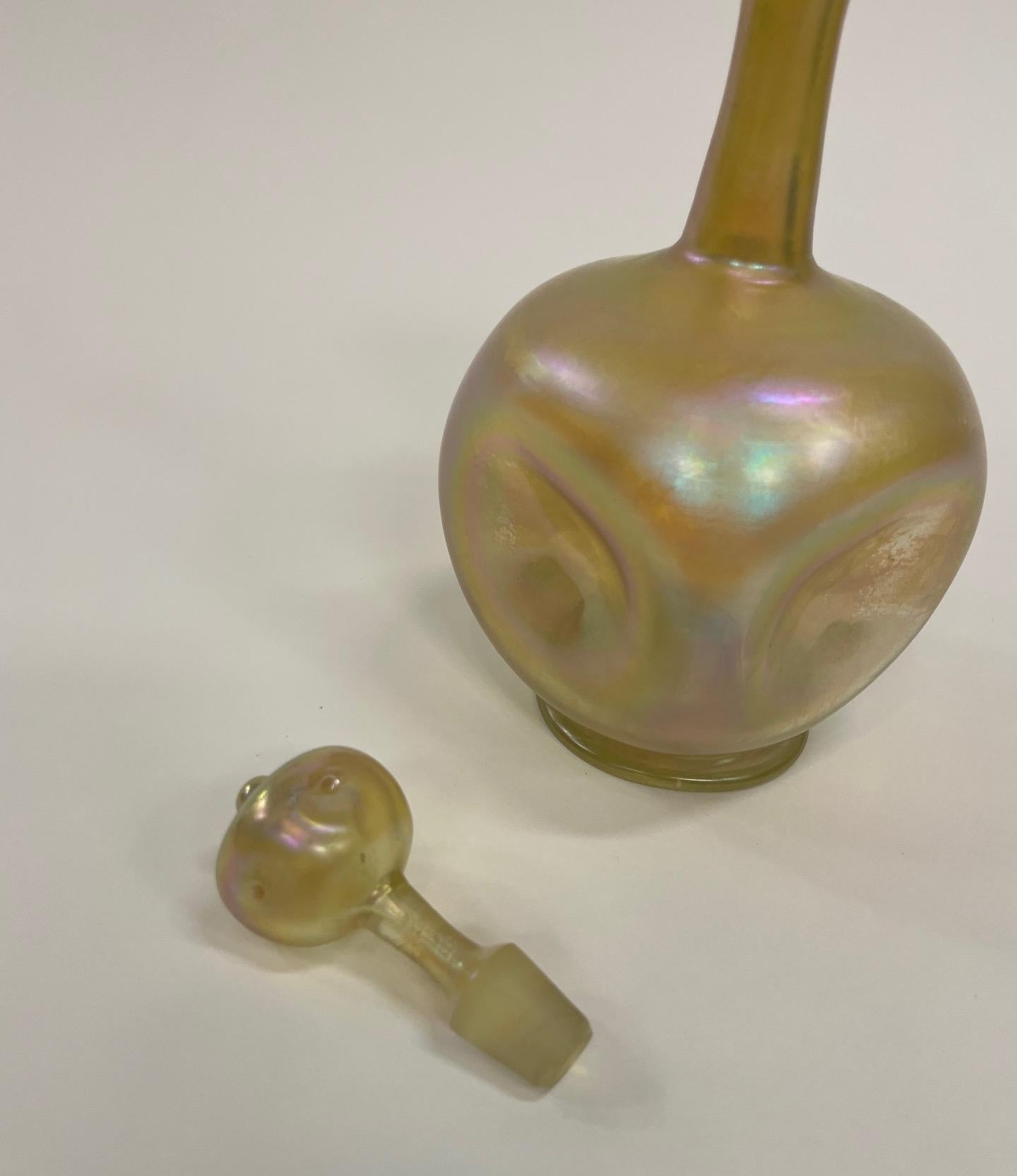American Tiffany studios Gold Iridescent Decanter with Stopper For Sale