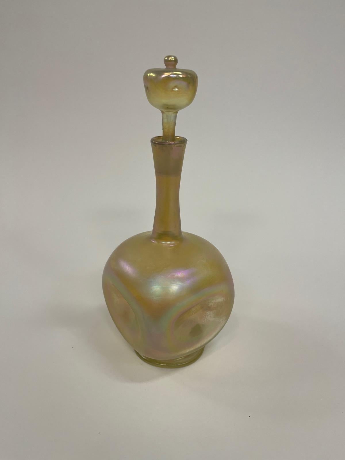 Art Glass Tiffany studios Gold Iridescent Decanter with Stopper For Sale