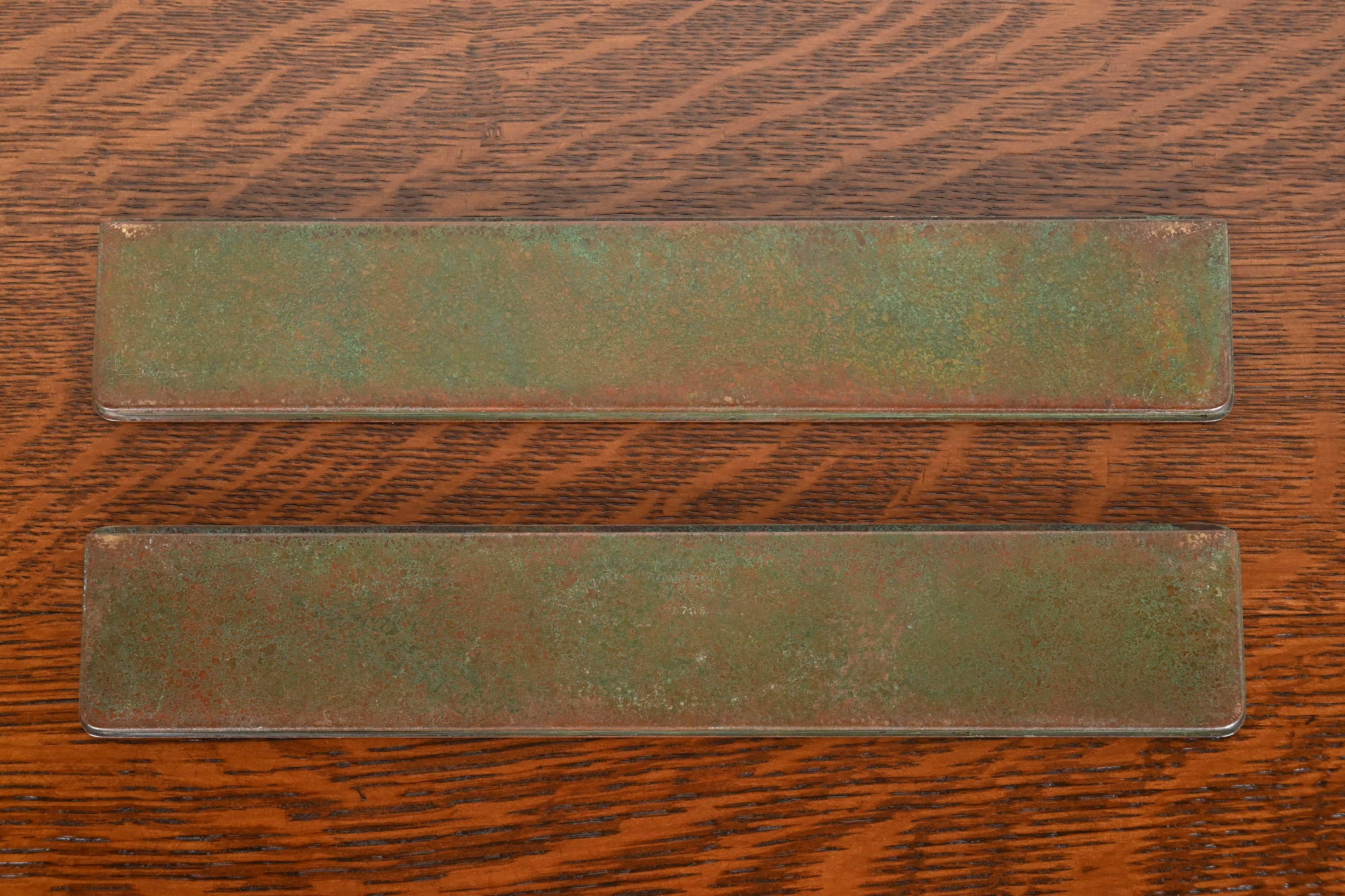 Tiffany Studios Graduate Pattern Bronze Blotter Ends With Leather Desk Blotter For Sale 4