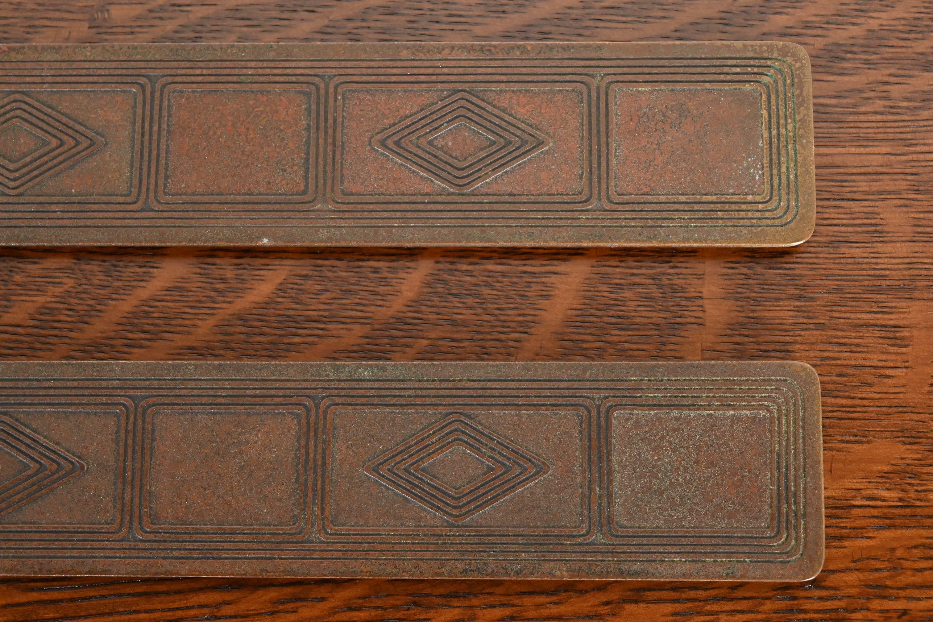 Tiffany Studios Graduate Pattern Bronze Blotter Ends With Leather Desk Blotter For Sale 3