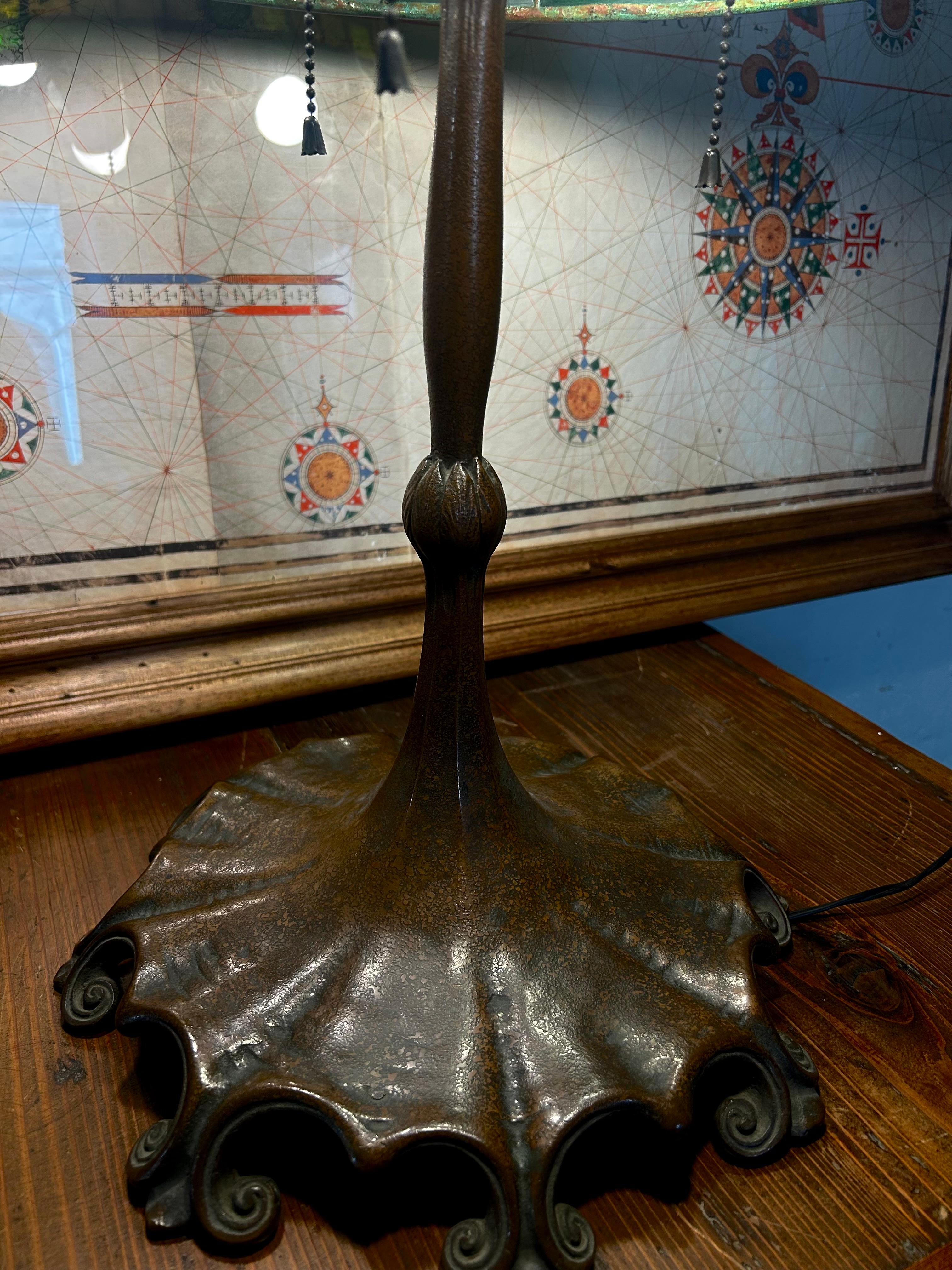 Lampe de Tiffany Studios modèle 425 en vente 3