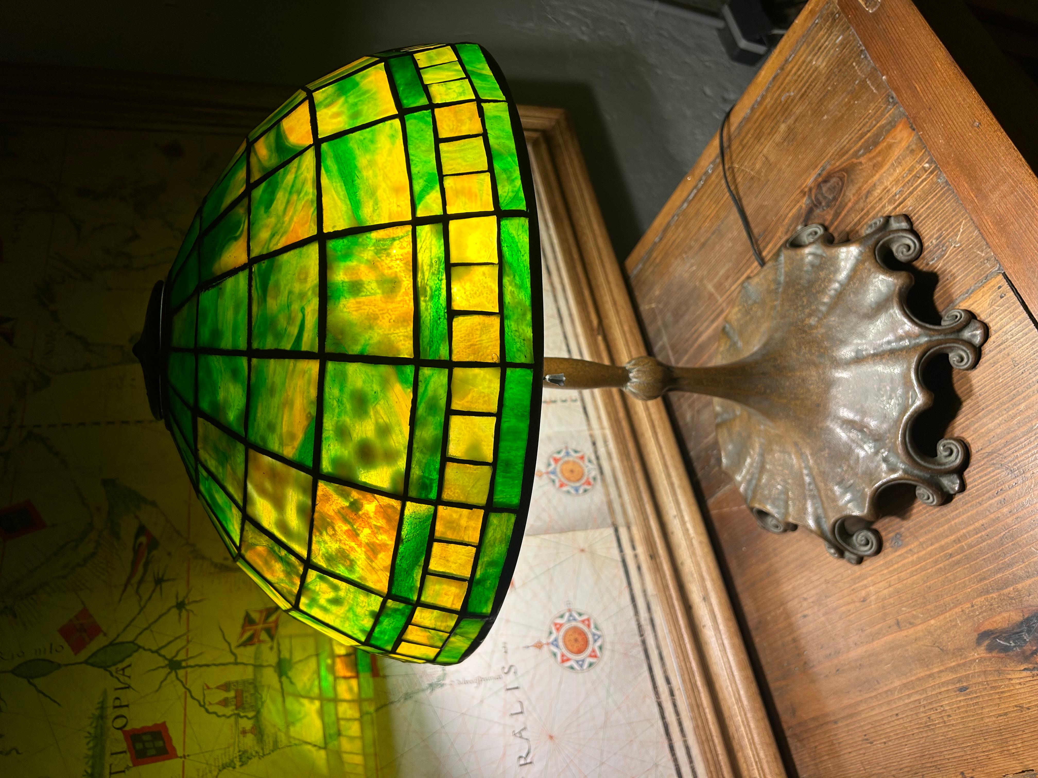 Art nouveau Lampe de Tiffany Studios modèle 425 en vente