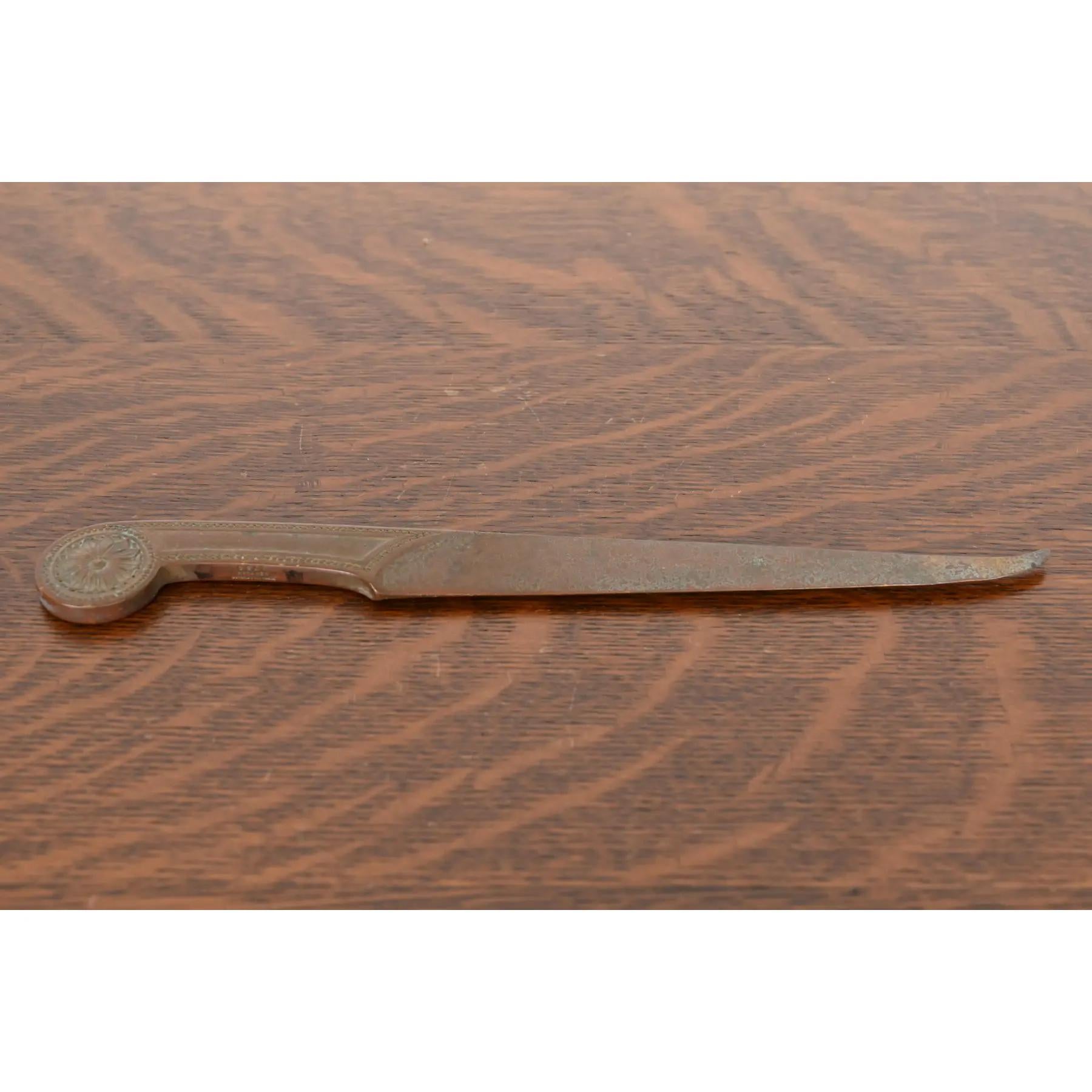 Tiffany Studios New York Adam Bronze Brieföffner (Arts and Crafts) im Angebot