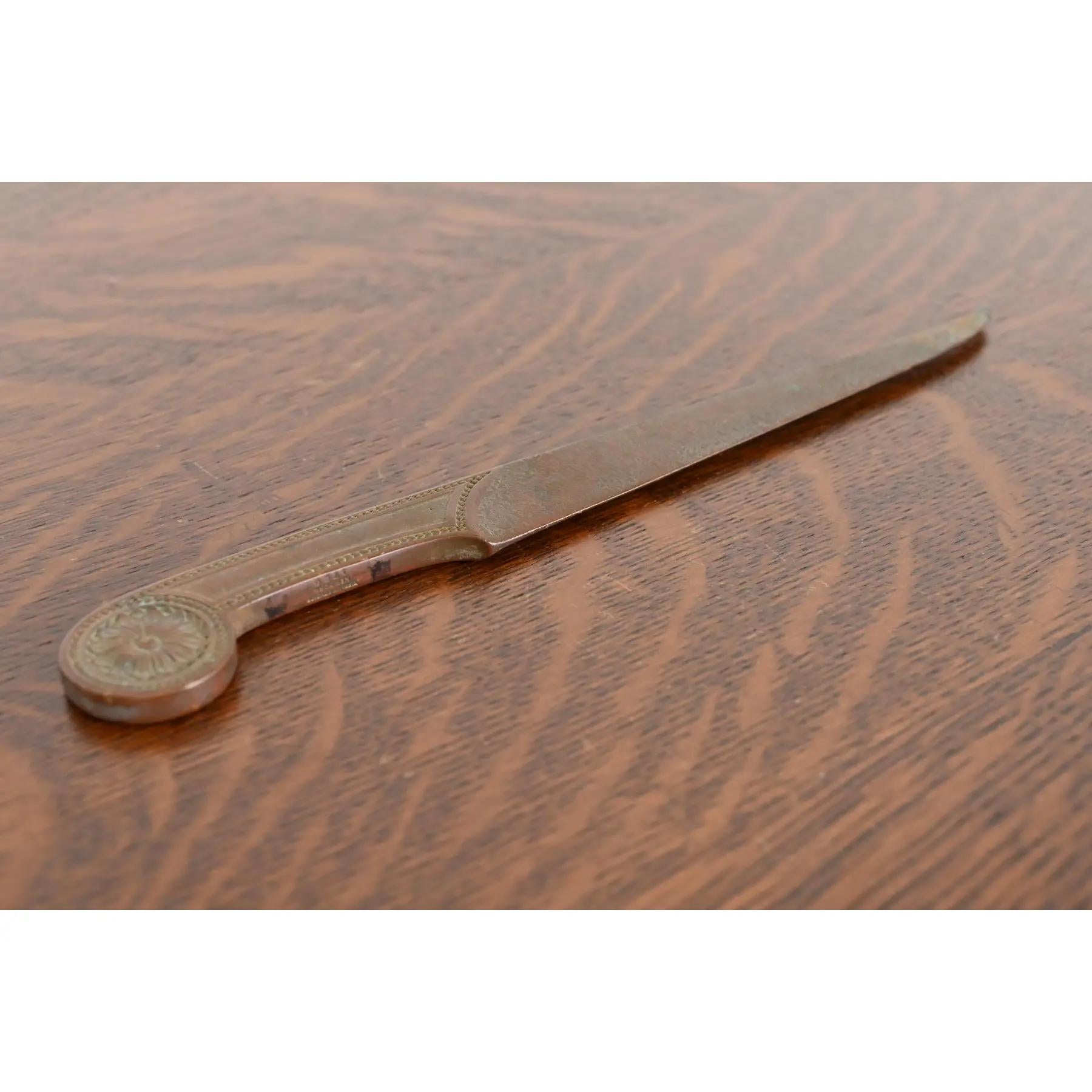 Tiffany Studios New York Adam Bronze Brieföffner im Zustand „Gut“ im Angebot in South Bend, IN