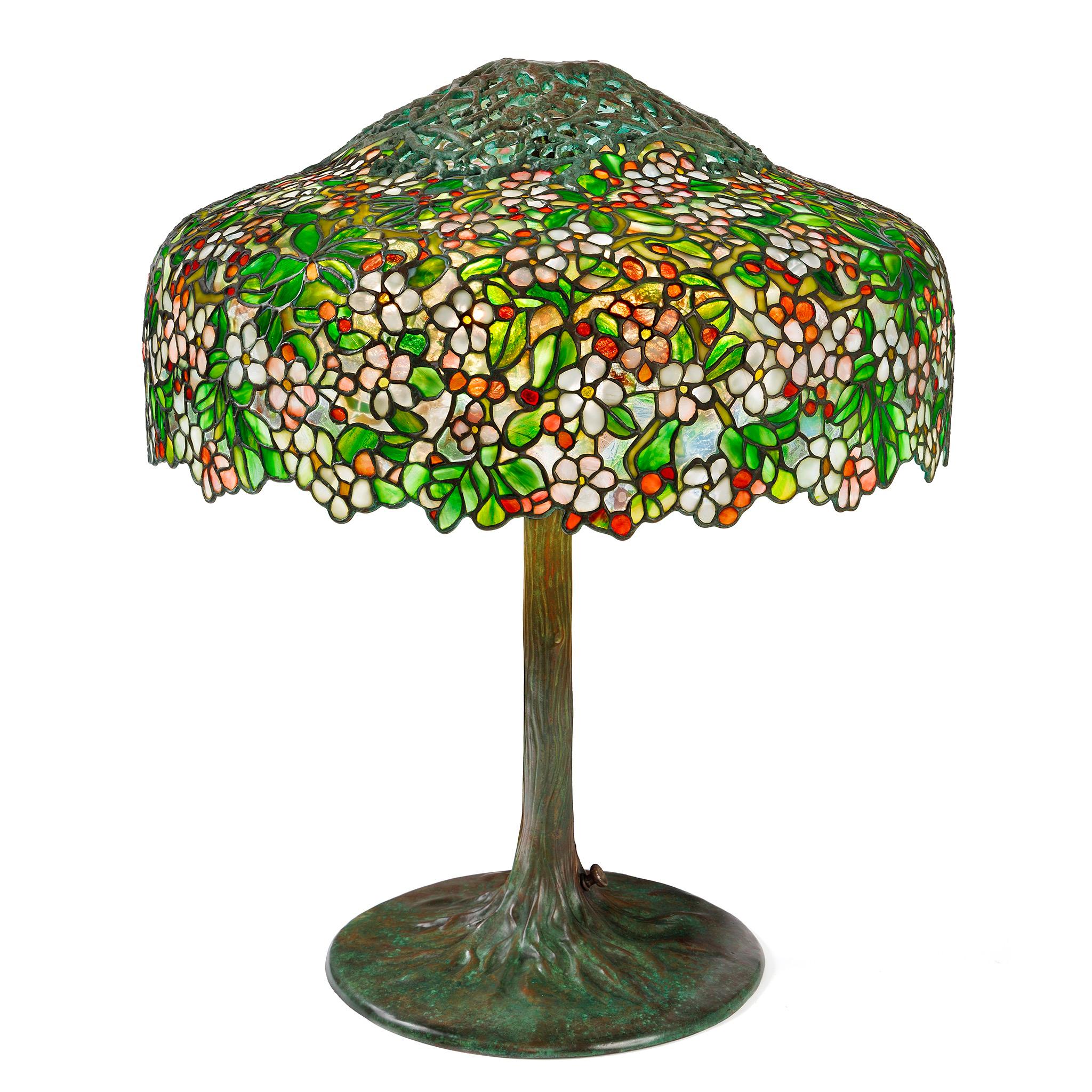 Art nouveau Lampe de Table Apple Blossom de Tiffany Studios New York en vente