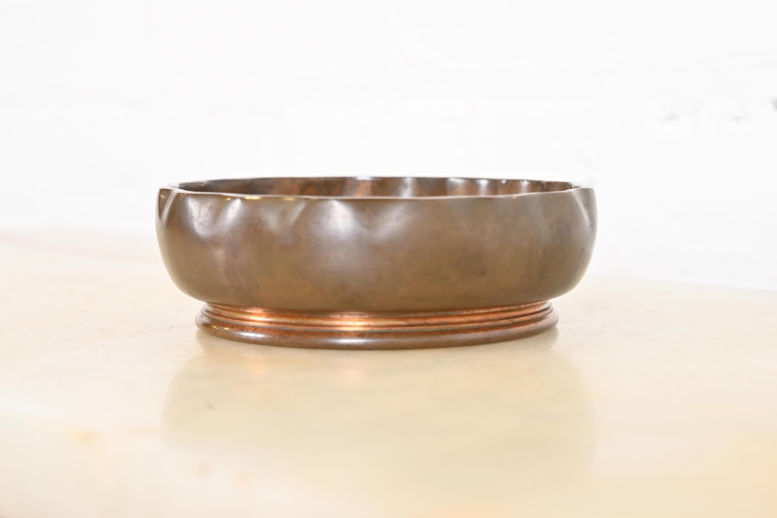 20th Century Tiffany Studios New York Art Deco Bronze Footed Bowl