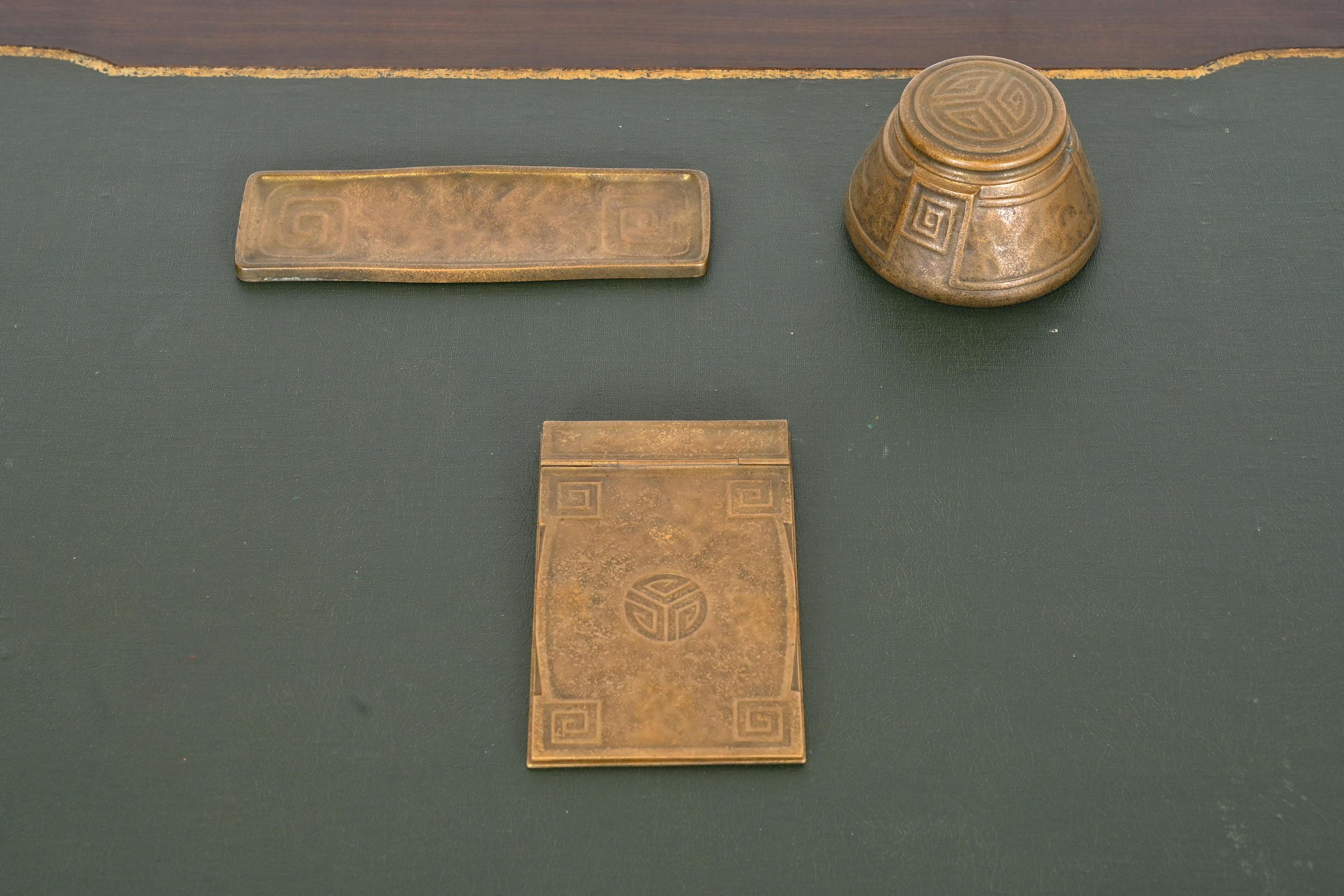 Tiffany Studios New York Art Deco Greek Key Bronze Doré Pen Tray Desk Accessory For Sale 7