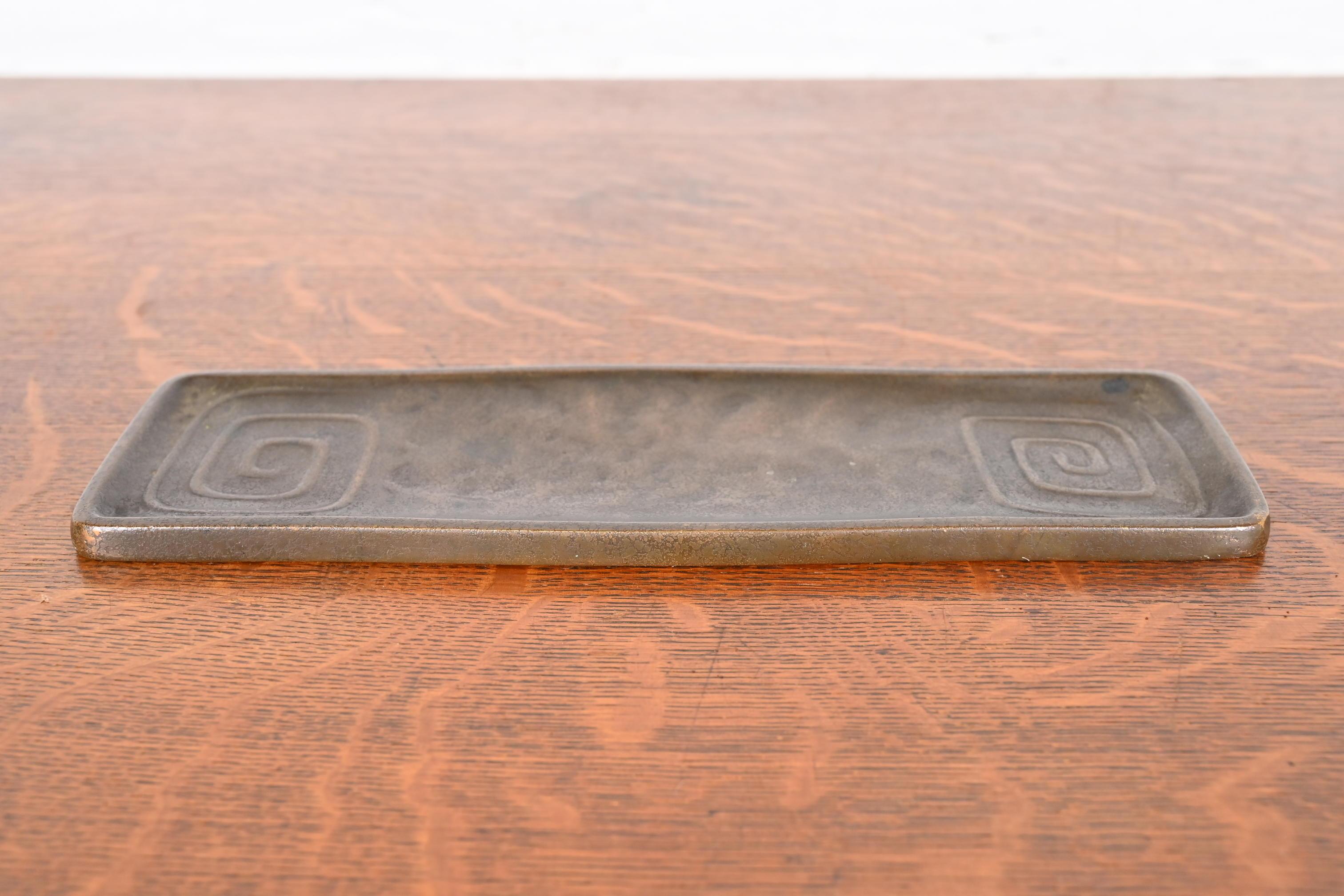 Tiffany Studios New York Art Deco Griechischer Schlüssel Bronze Stift Tablett im Zustand „Gut“ im Angebot in South Bend, IN