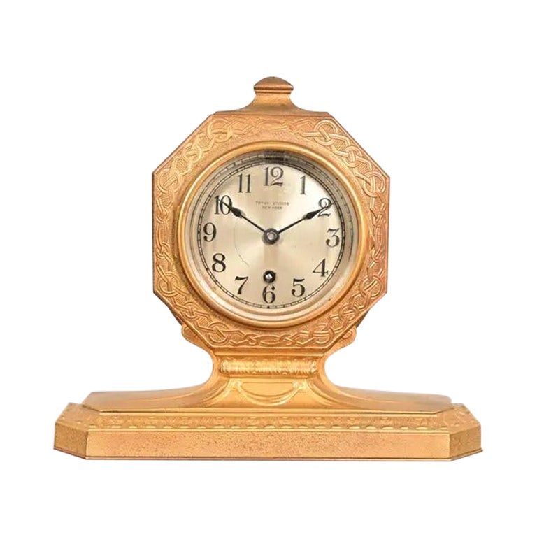Tiffany Studios New York Arts & Crafts Bronze Doré Desk Clock, Circa 1910 For Sale
