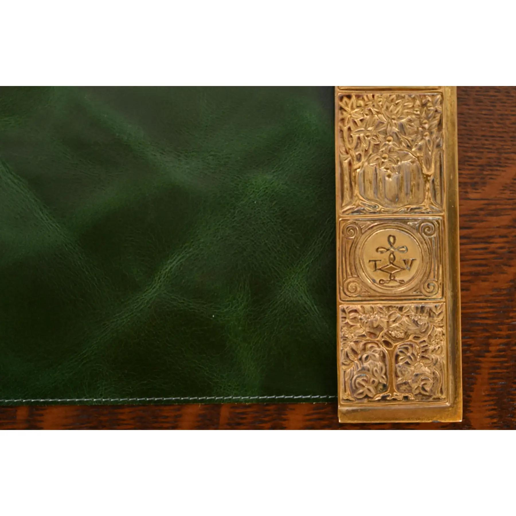 Tiffany Studios New York modello segnalibro Bronzo Doré Blotter Ends in vendita 2