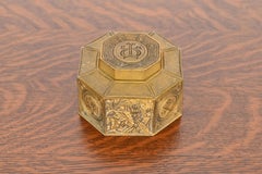 Calamaio Doré in bronzo con motivo a segnalibro di Tiffany Studios New York