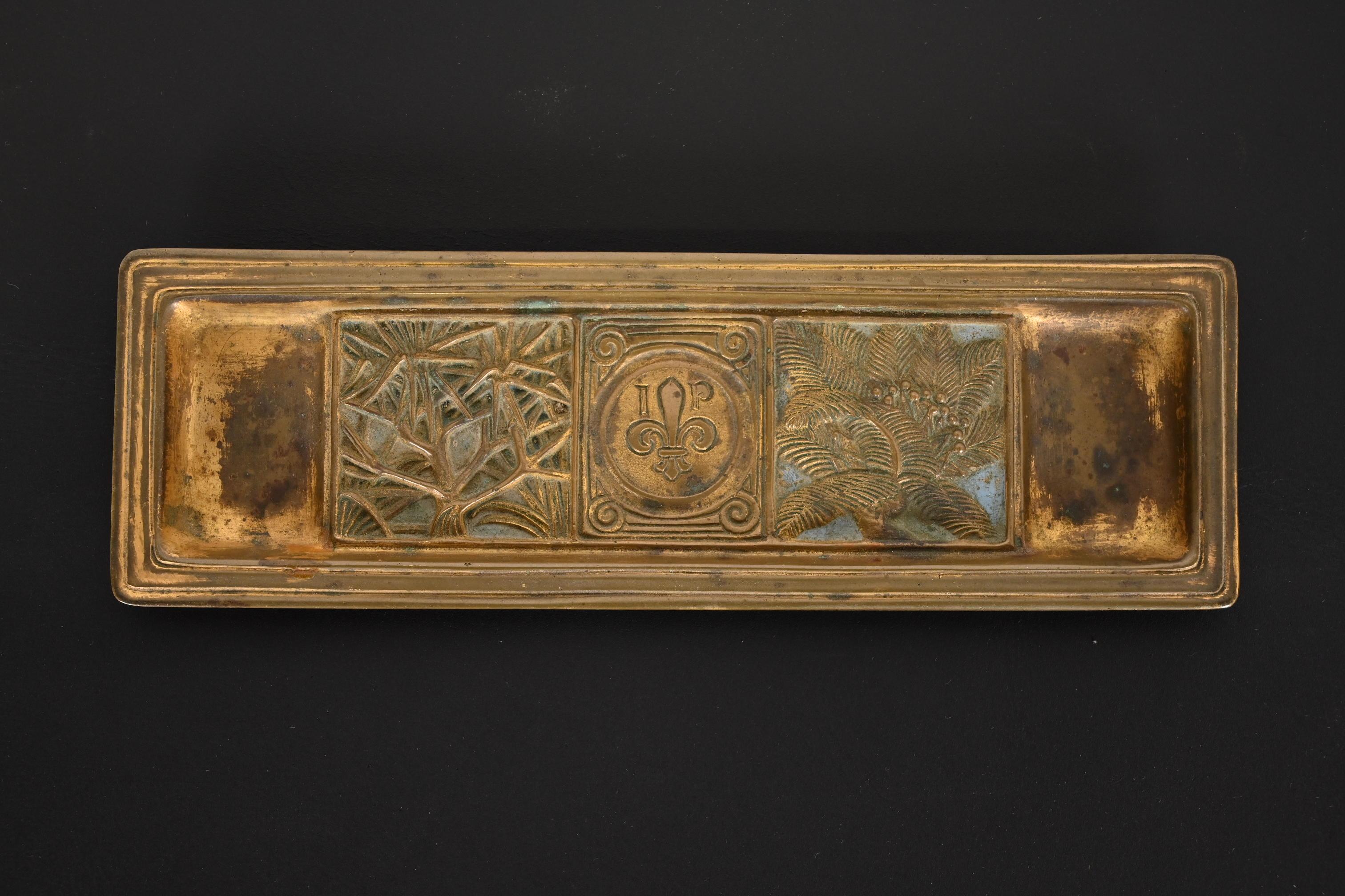 Tiffany Studios New York Bookmark Pattern Bronze Doré Pen Tray For Sale 1