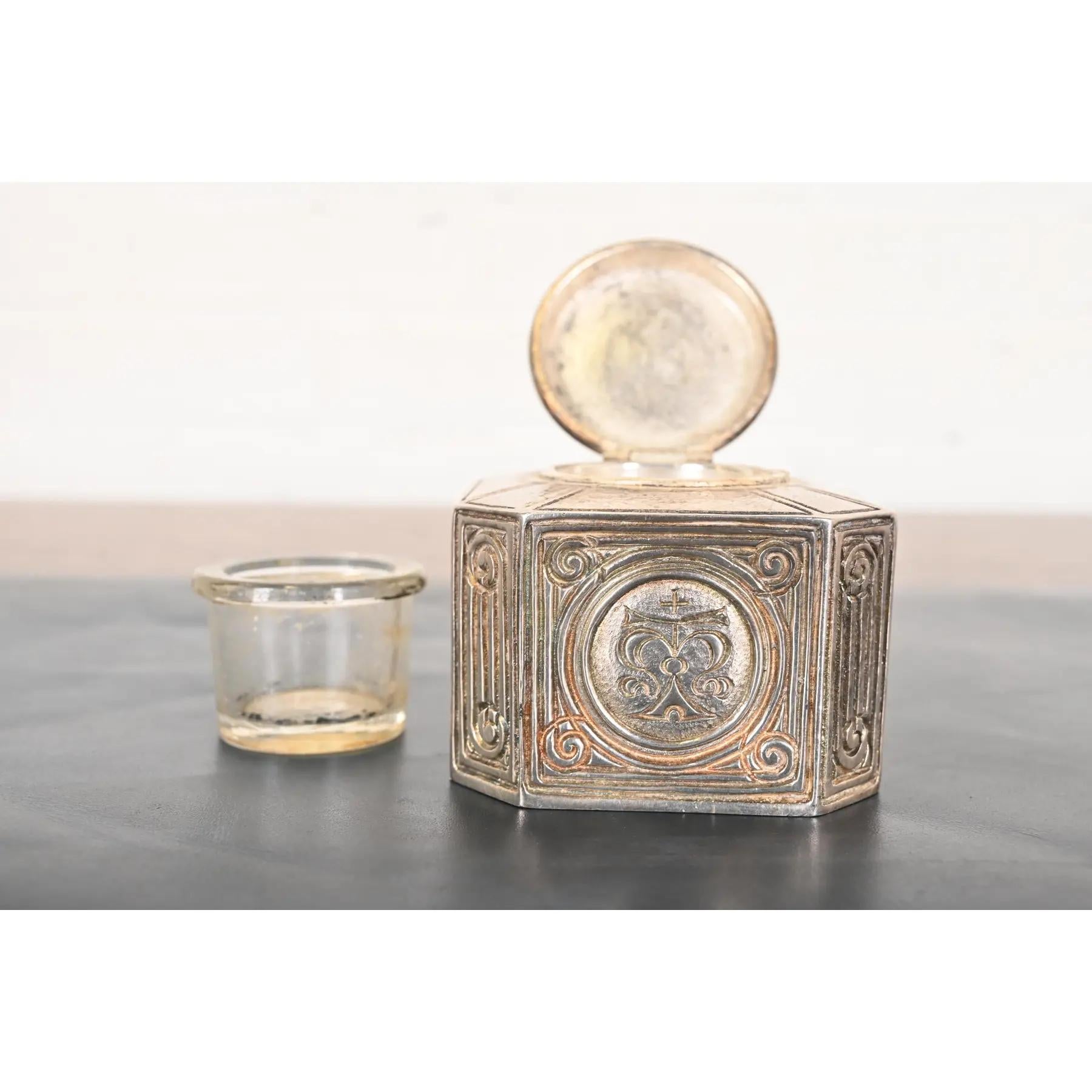 Calamaio in bronzo dorato argento con motivo a segnalibro dei Tiffany Studios di New York in vendita 1