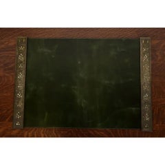 Tiffany Studios New York Plaques de bronze et d'abalone avec cuir