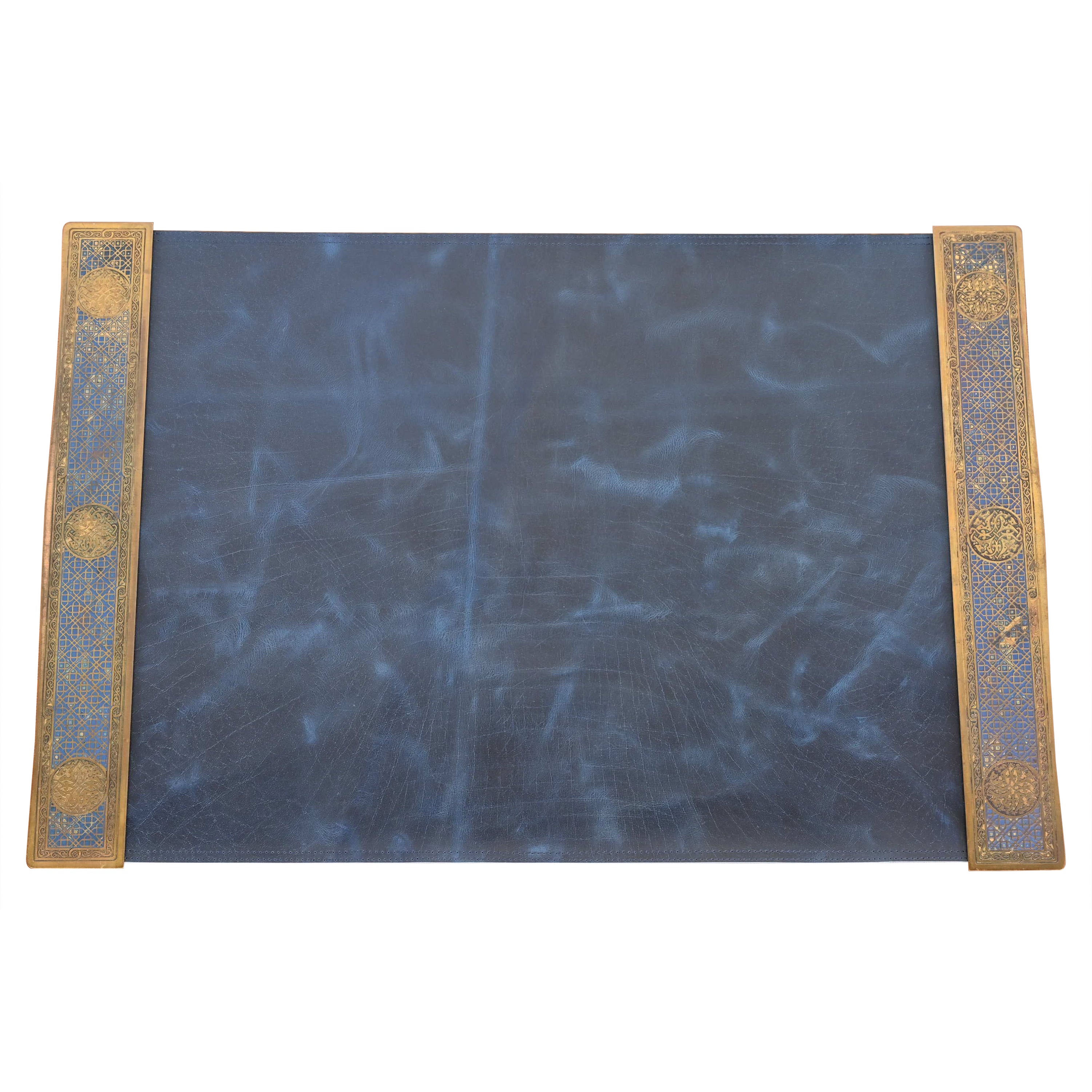 Tiffany Studios New York, bronzo e smalto, con pad da scrivania in pelle
