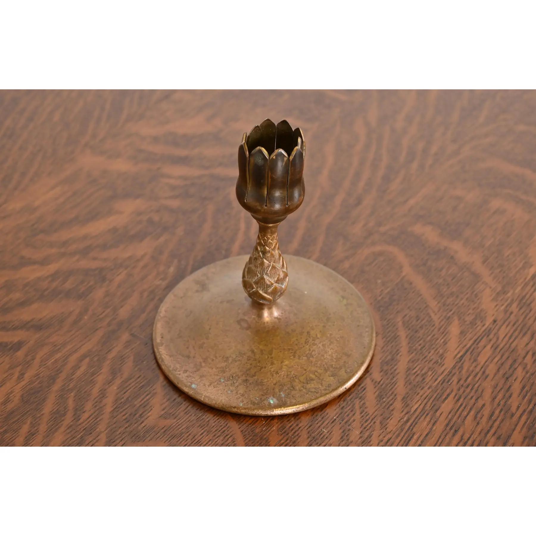 Tiffany Studios New York Bronze Artischocke Form Vase Stand oder Kerzenständer (Arts and Crafts) im Angebot