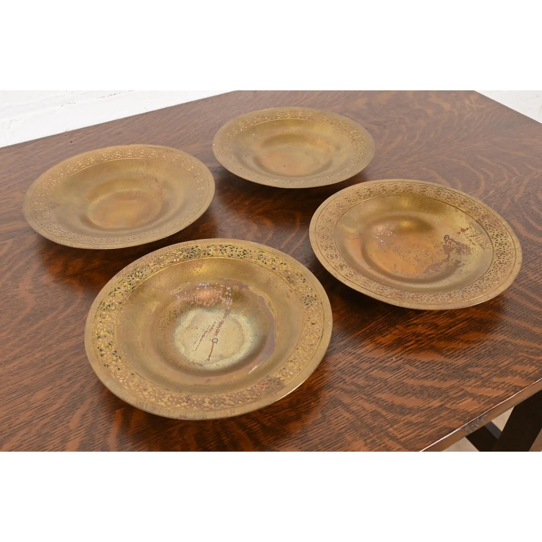 Americano Ciotole in bronzo di Tiffany Studios New York, set di quattro pezzi in vendita