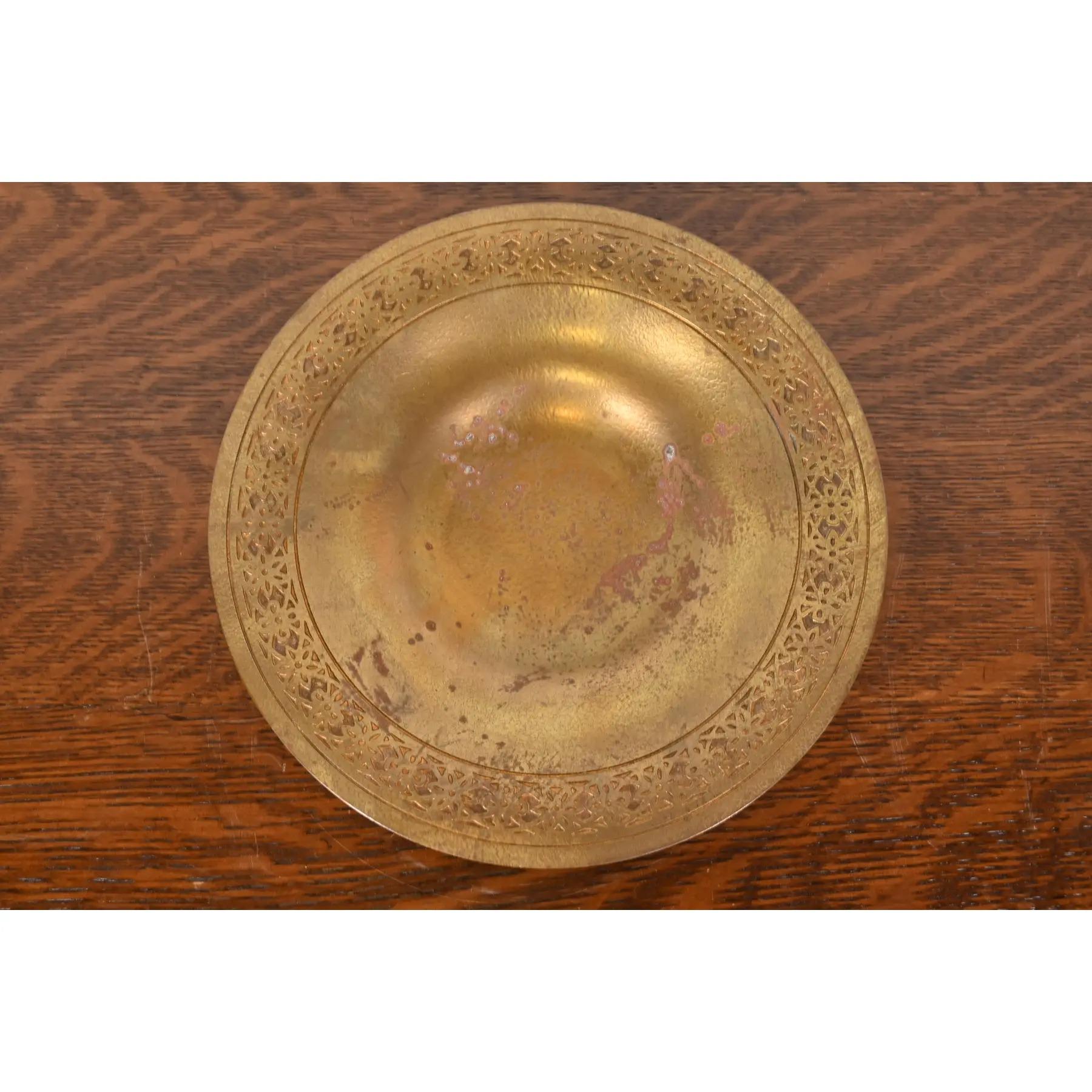 Ciotole in bronzo di Tiffany Studios New York, set di quattro pezzi in vendita 2