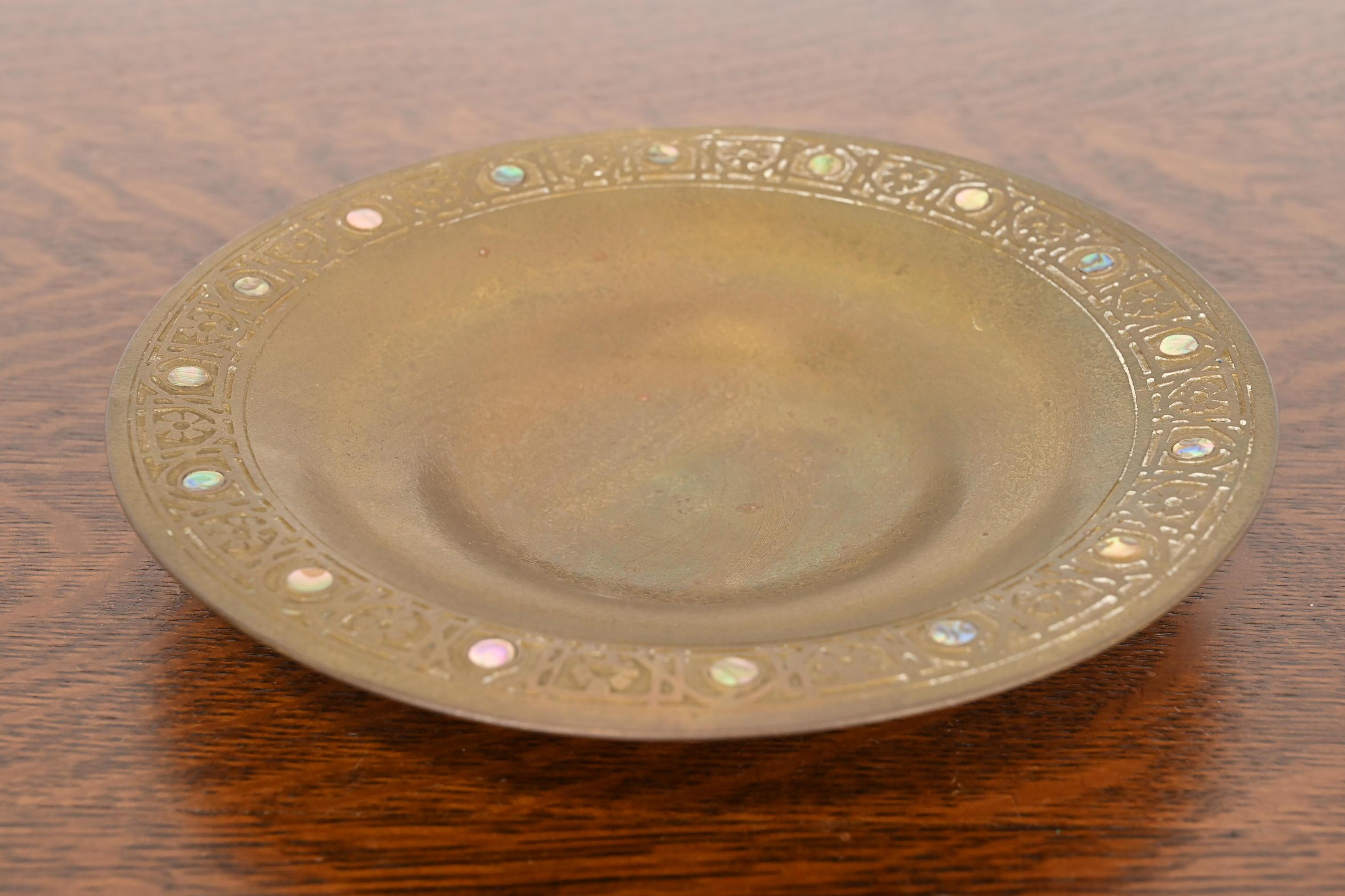 20th Century Tiffany Studios New York Bronze Doré Bowl With Abalone Inlay