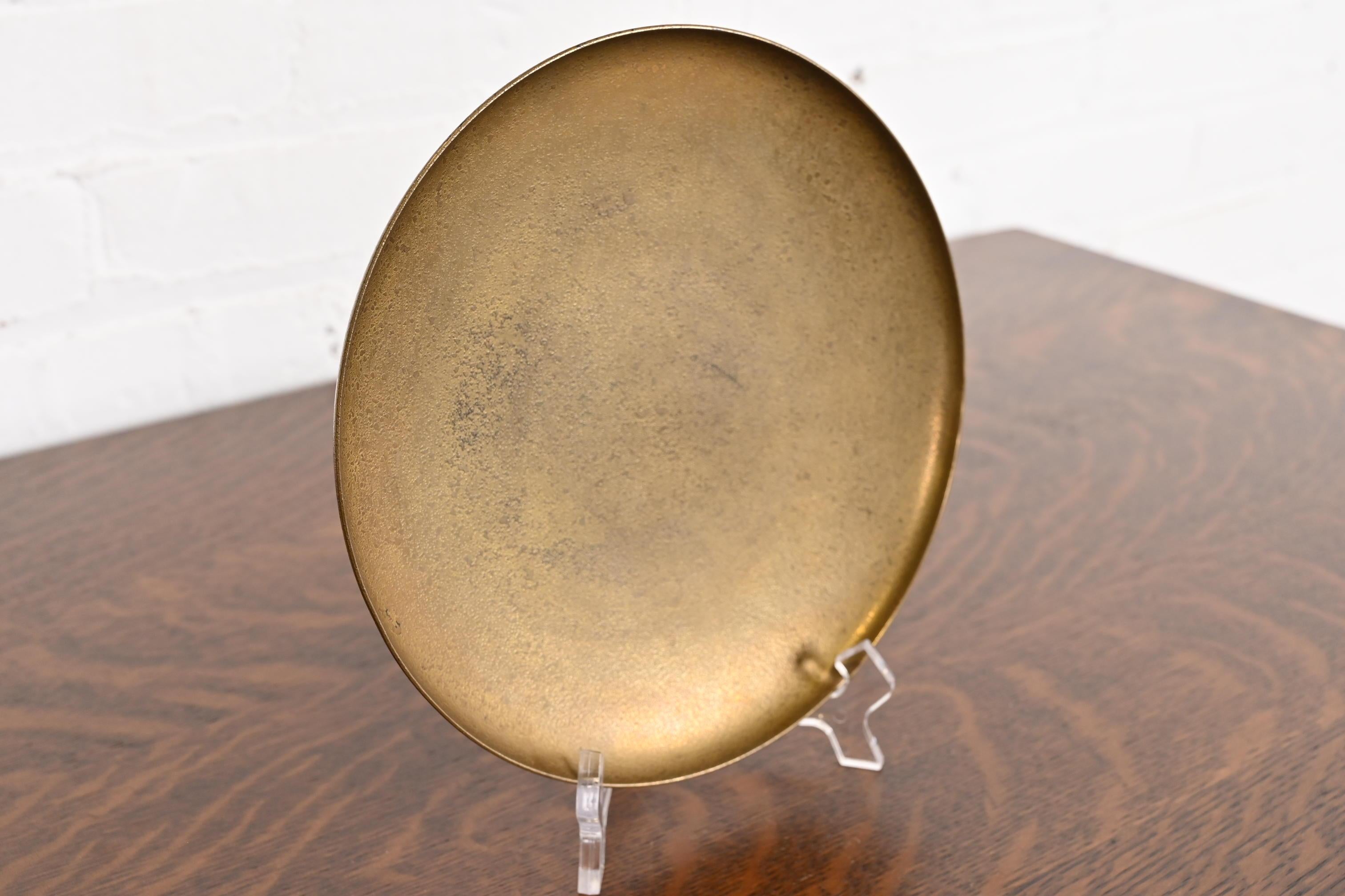Tiffany Studios New York Bronze Doré Charger Platte oder Serviertablett (amerikanisch) im Angebot