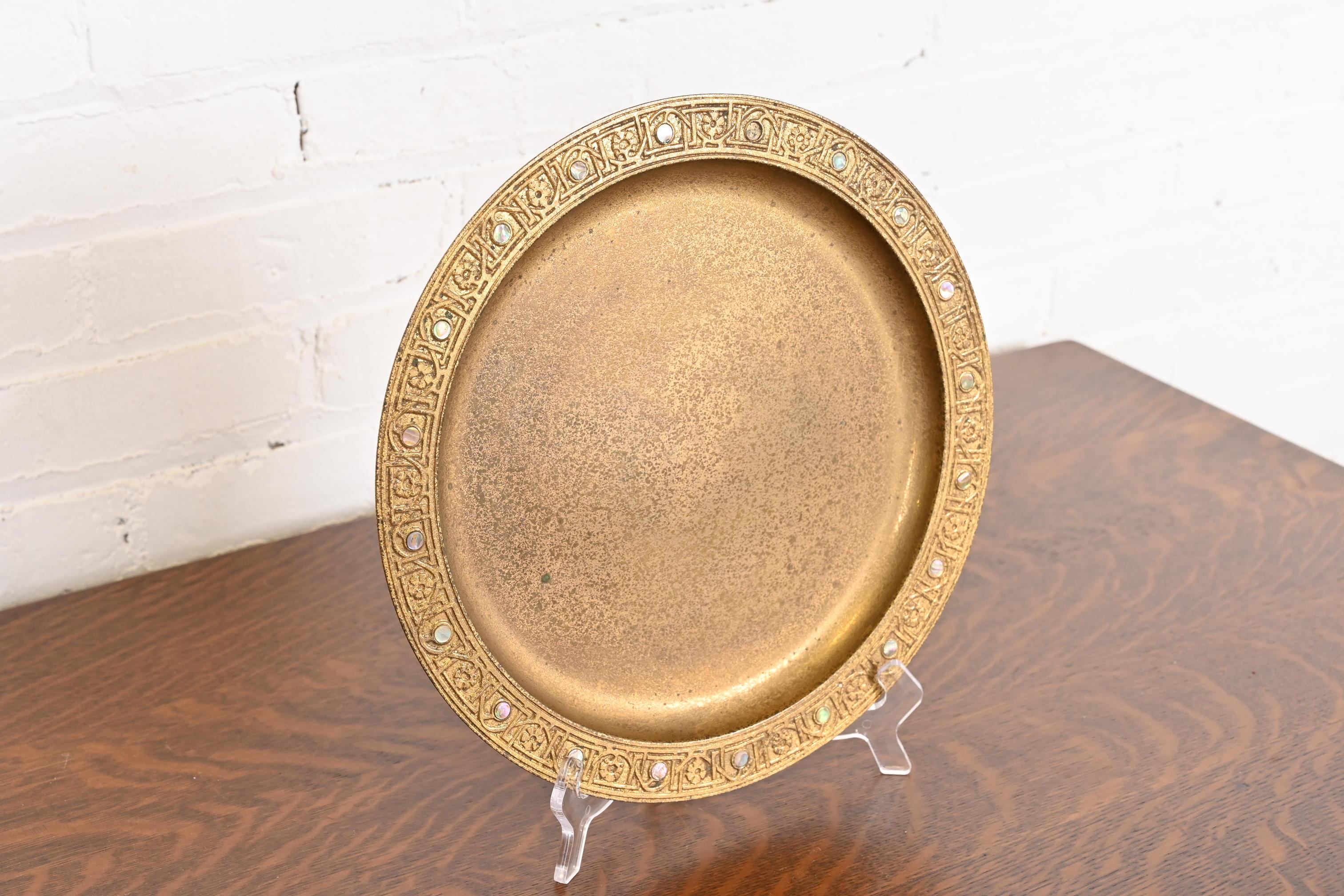 Tiffany Studios New York Bronze Doré Charger Plate or Tray With Abalone Inlay In Good Condition In South Bend, IN