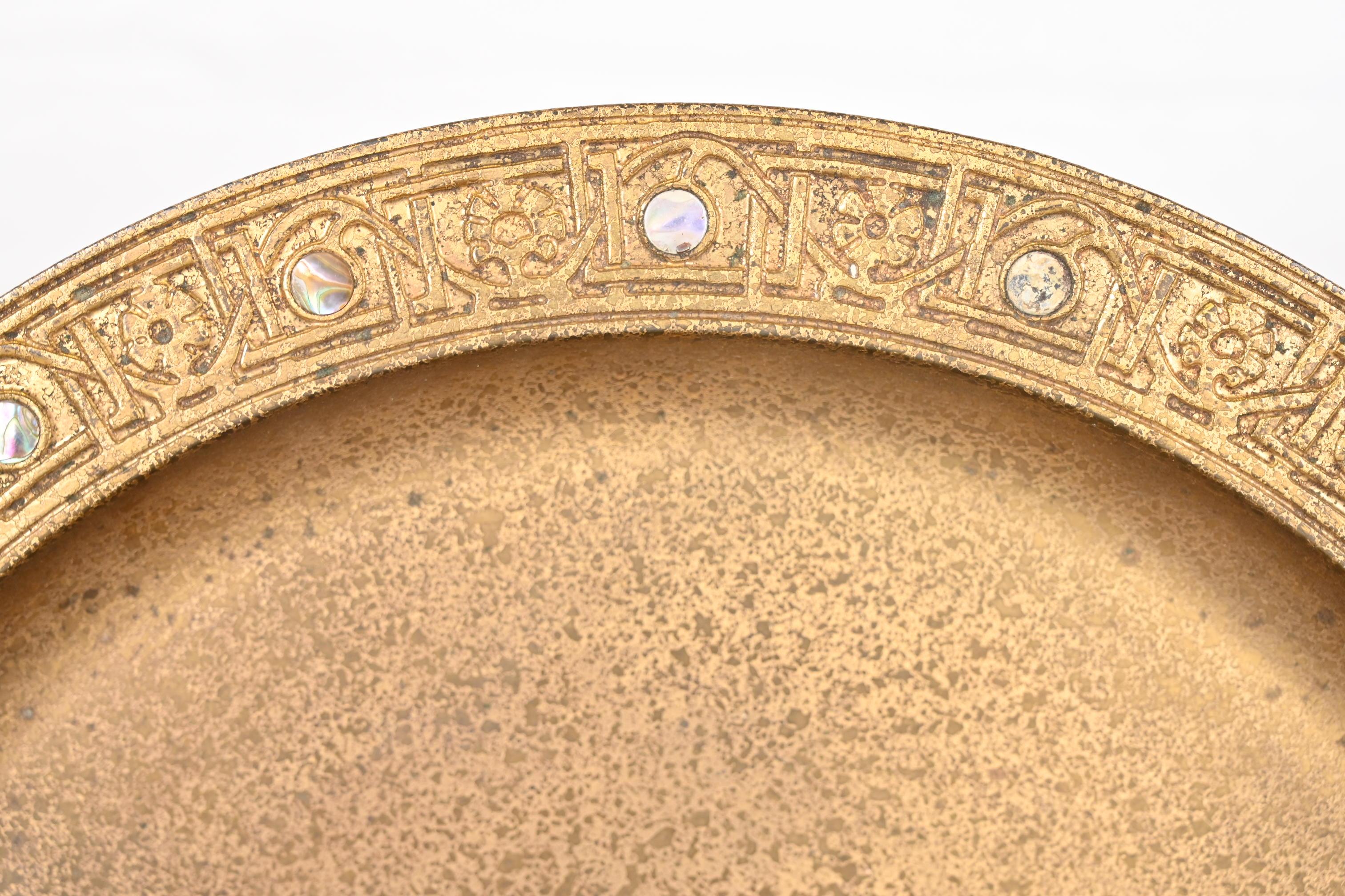 20th Century Tiffany Studios New York Bronze Doré Charger Plate or Tray With Abalone Inlay