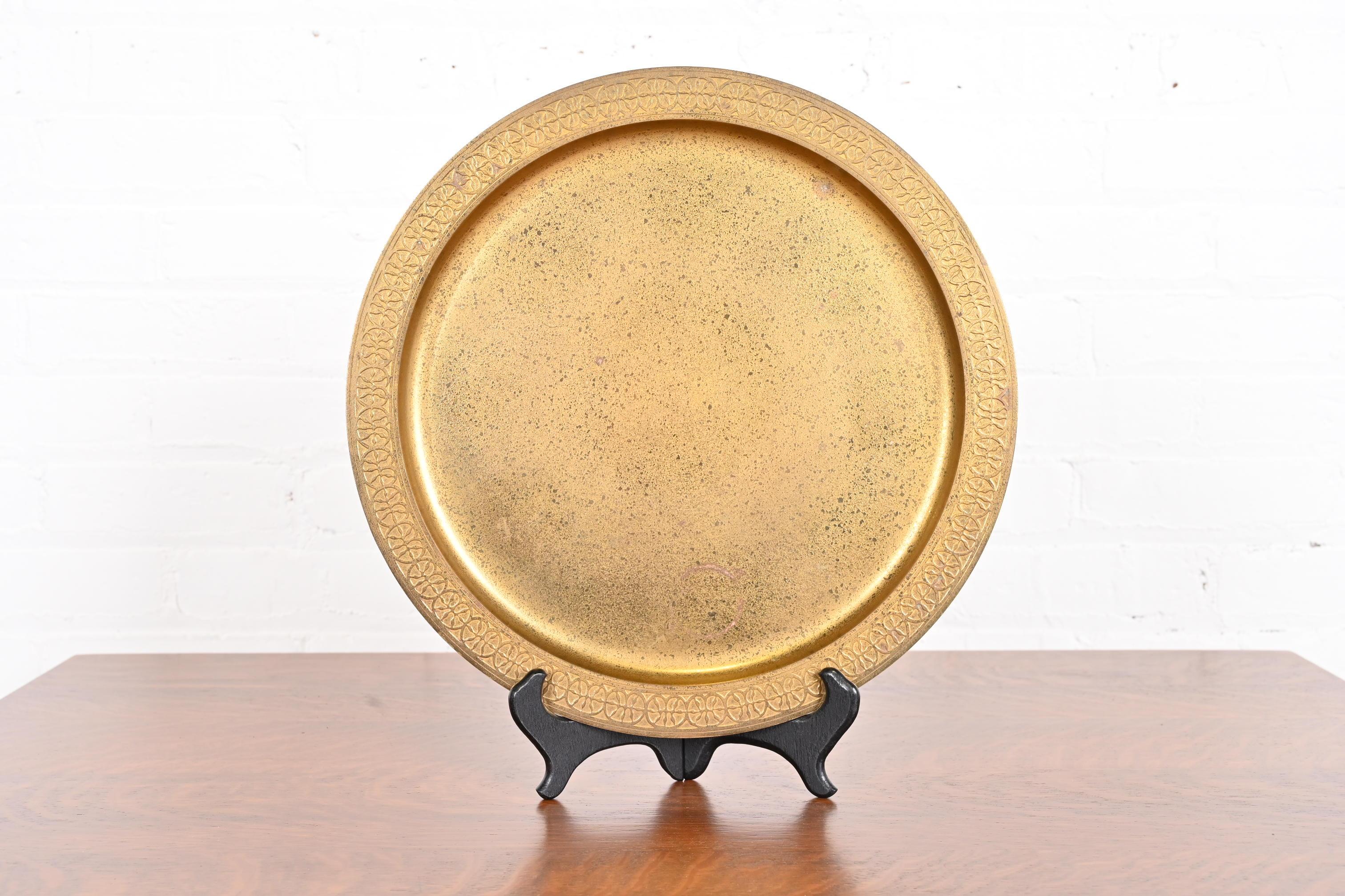 Tiffany Studios New York Bronze Doré große Charger Teller oder Tablett (Arts and Crafts) im Angebot