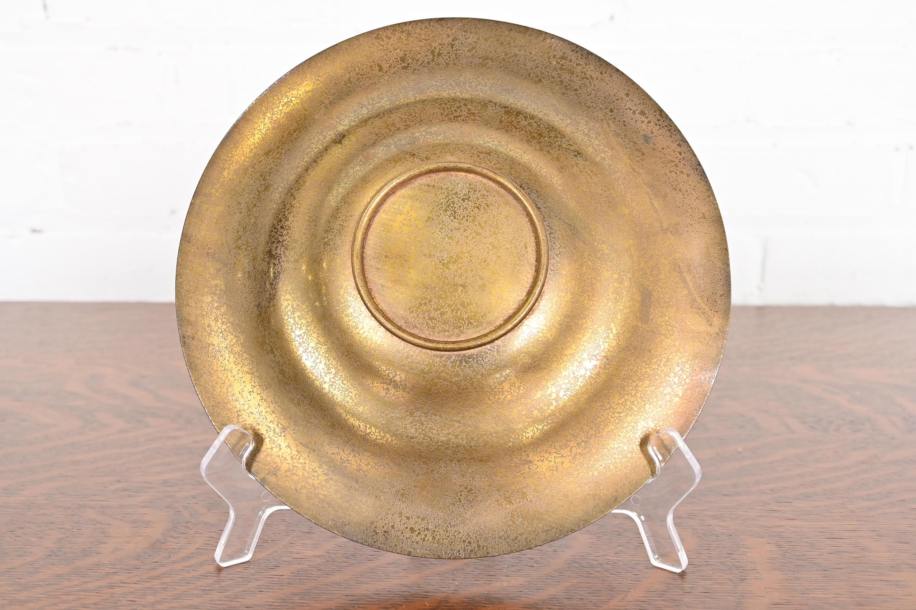 Tiffany Studios New York Bronze Doré Plate ou Shallow Bowl en vente 2