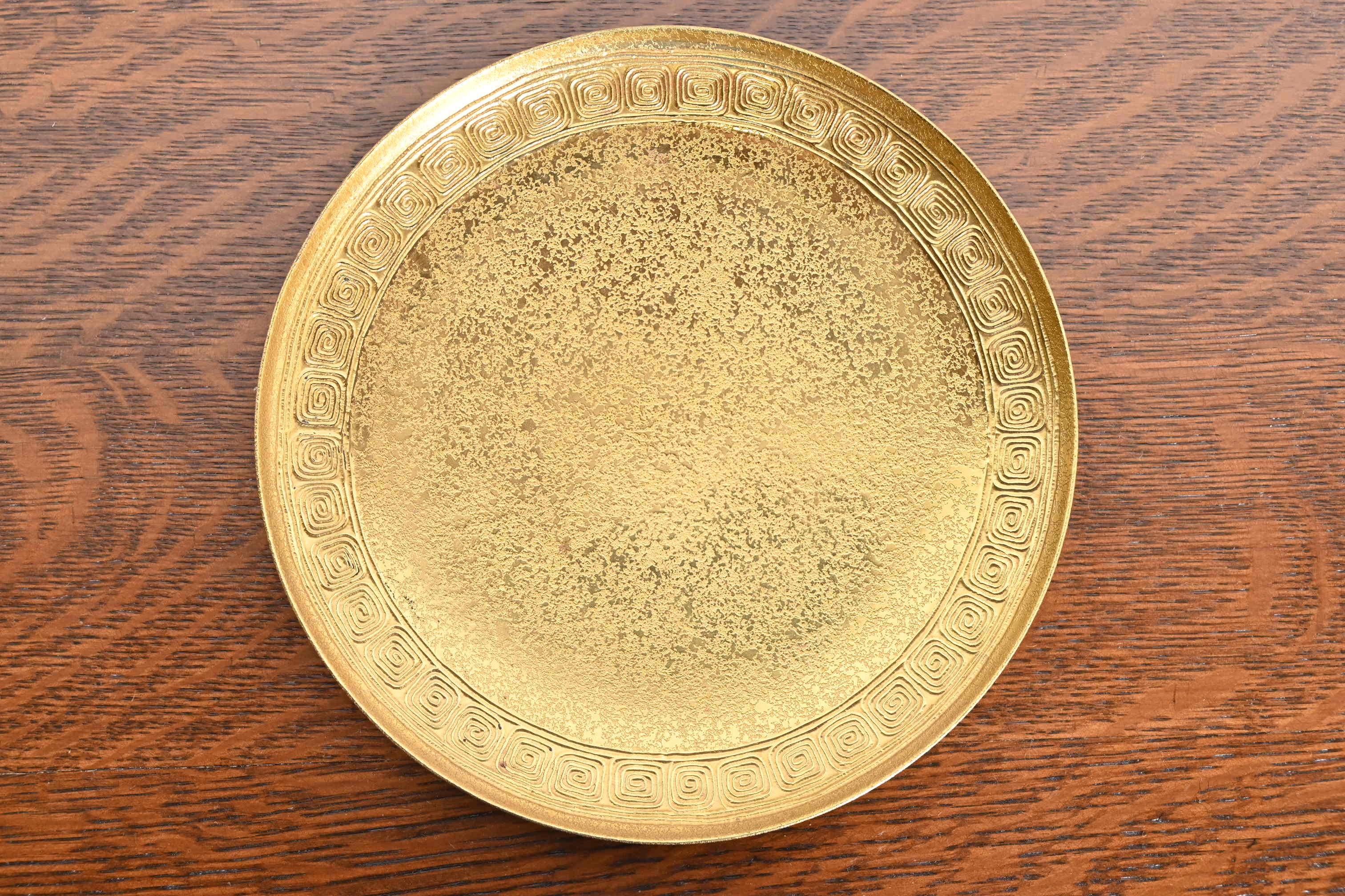 Américain Tiffany Studios New York Plaque en bronze doré avec design en forme de clé grecque en vente