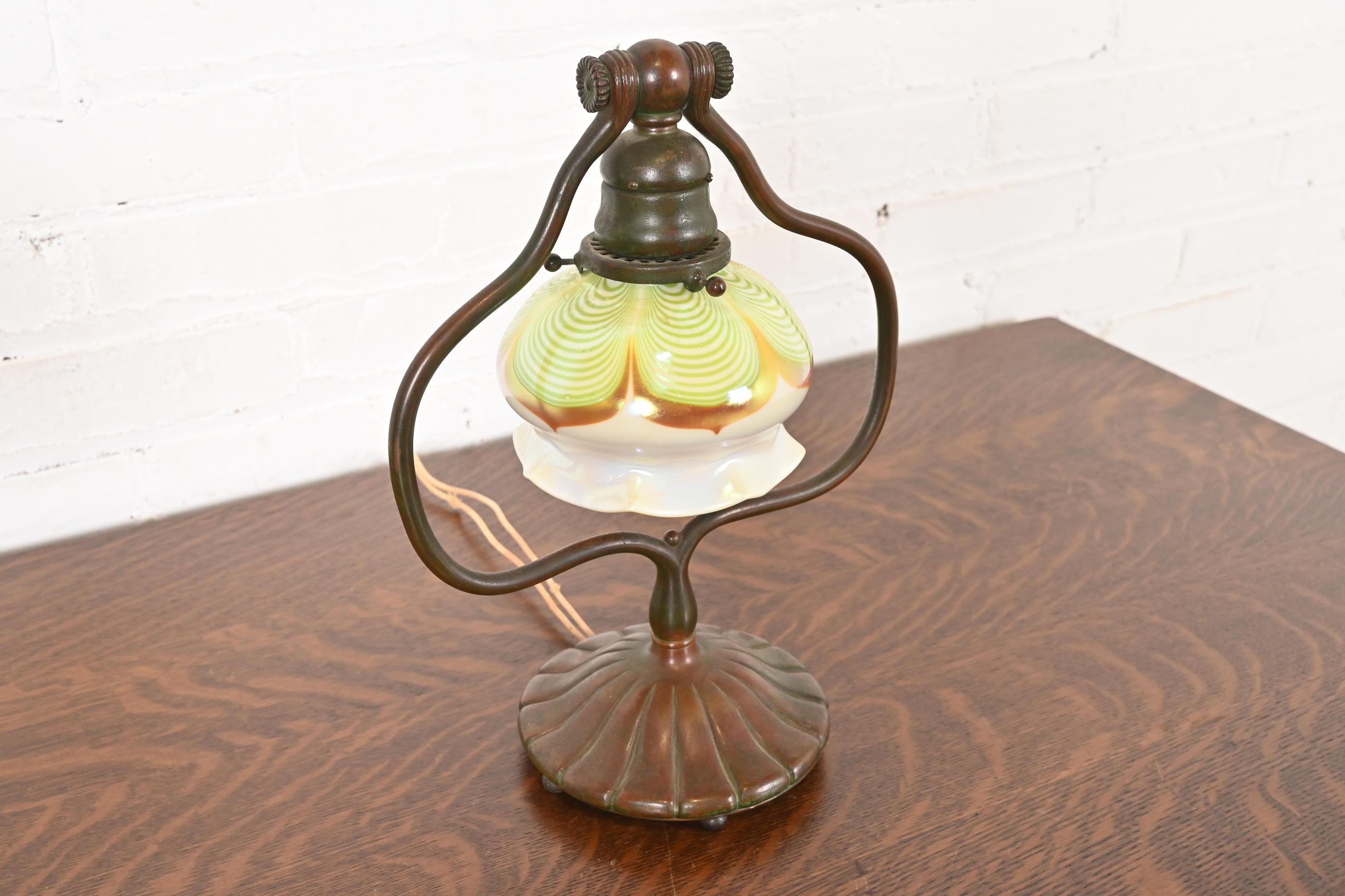Tiffany Studios New York Bronze Harp Desk Lamp With Pulled Feather Favrile Glass In Good Condition For Sale In South Bend, IN