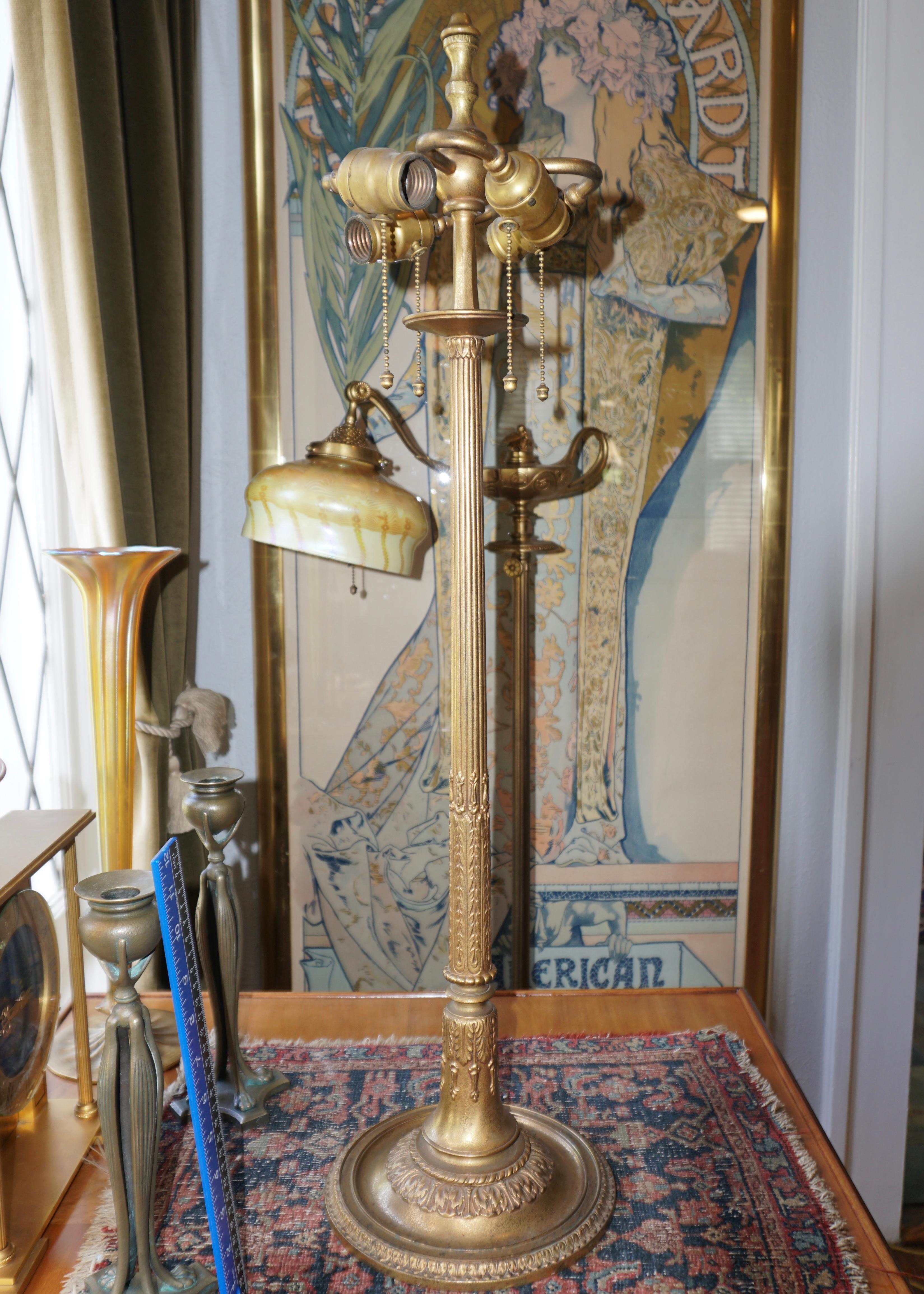 Tiffany Studios New York Bronze Lamp with Original Shade 1