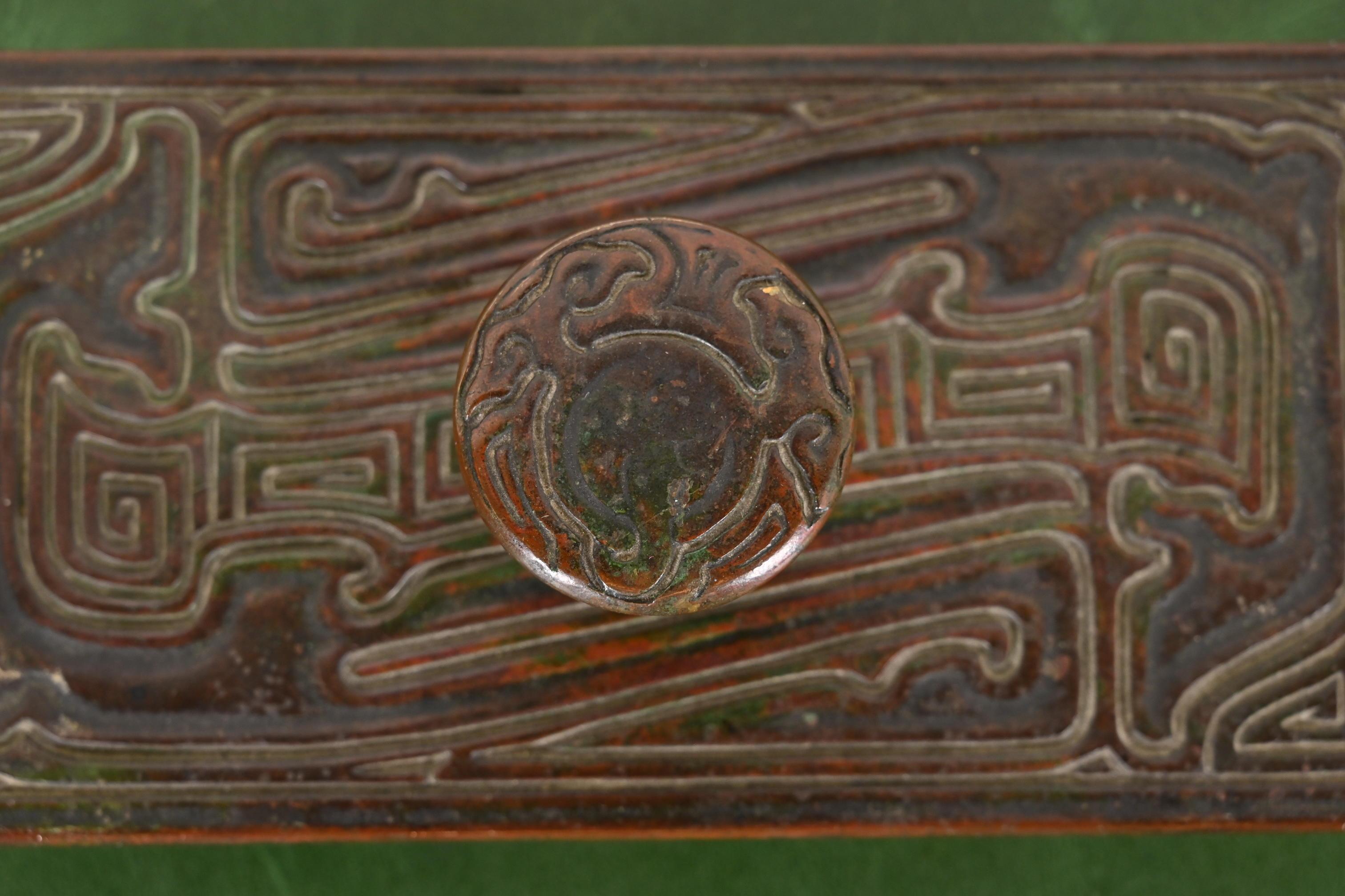 Tiffany Studios New York, modello cinese in bronzo, cestino per dondolo in vendita 7