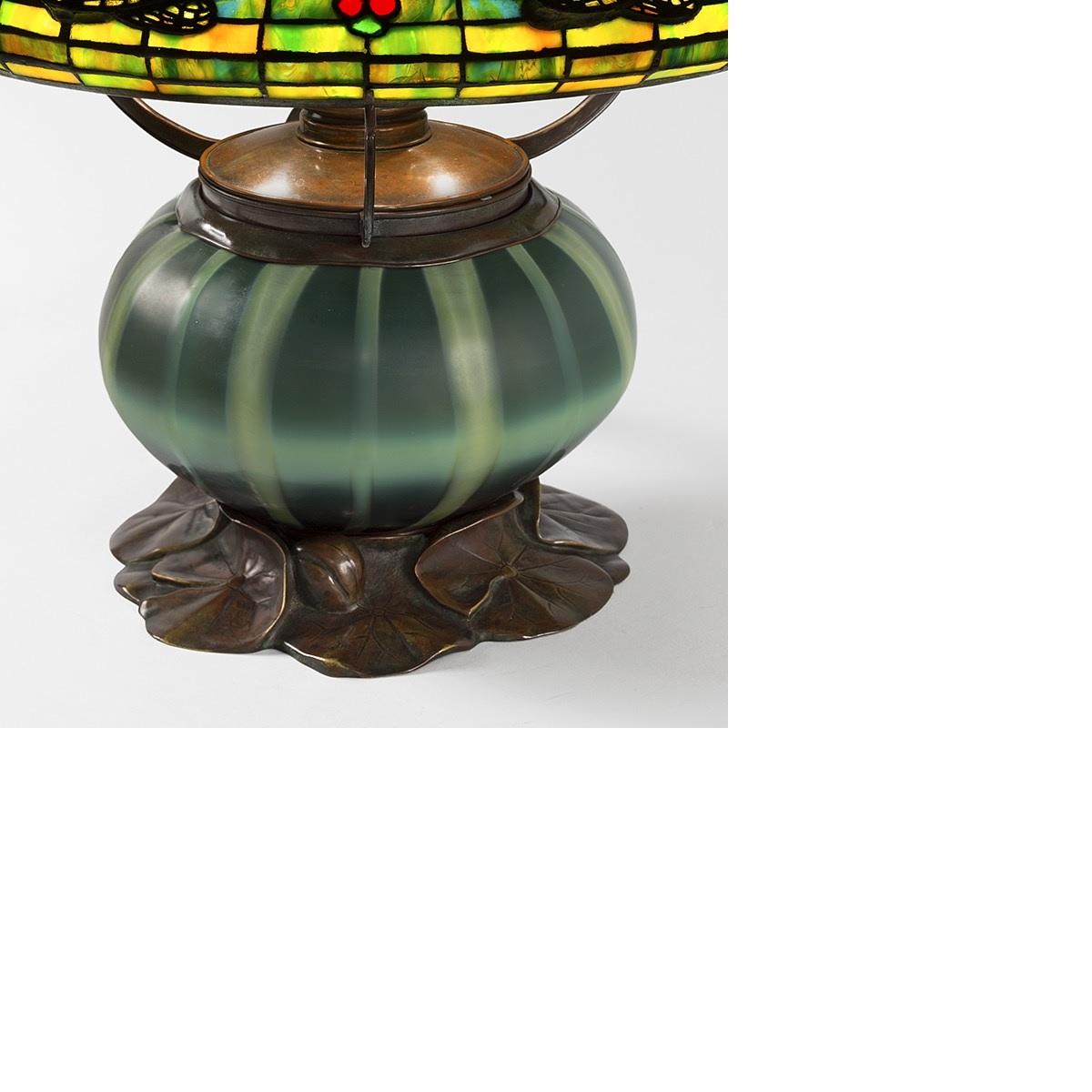 tiffany dragonfly table lamp