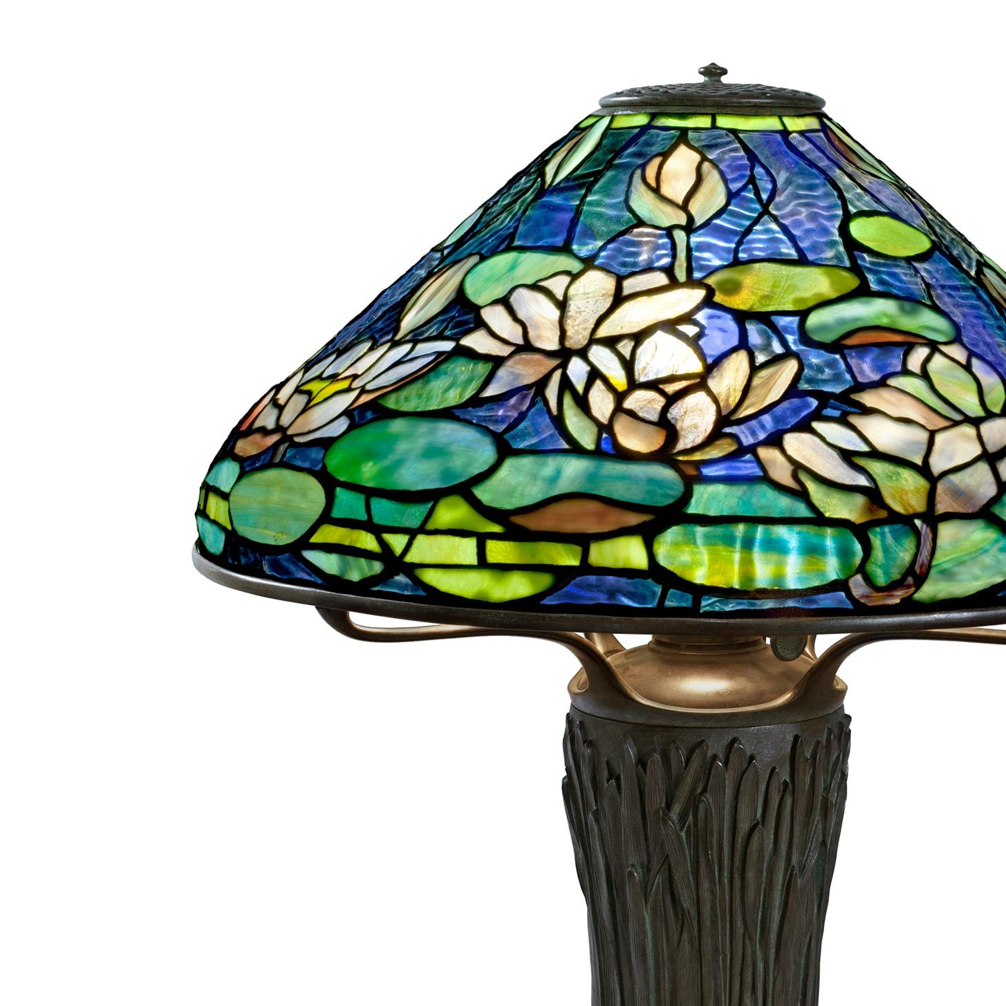 water lily tiffany lamp