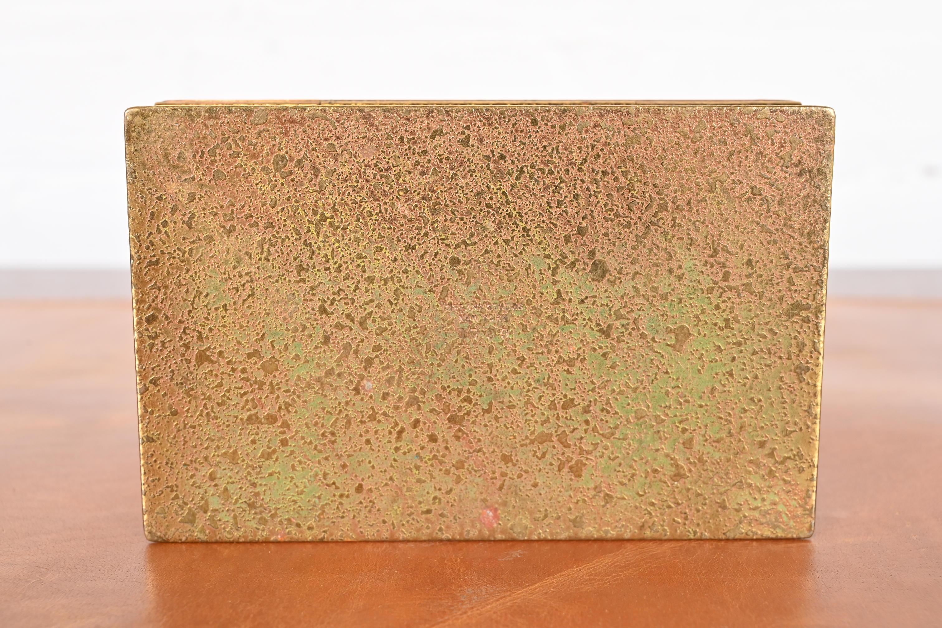 Tiffany Studios New York Graduate Bronze Doré Box, CIRCA 1910 im Angebot 7