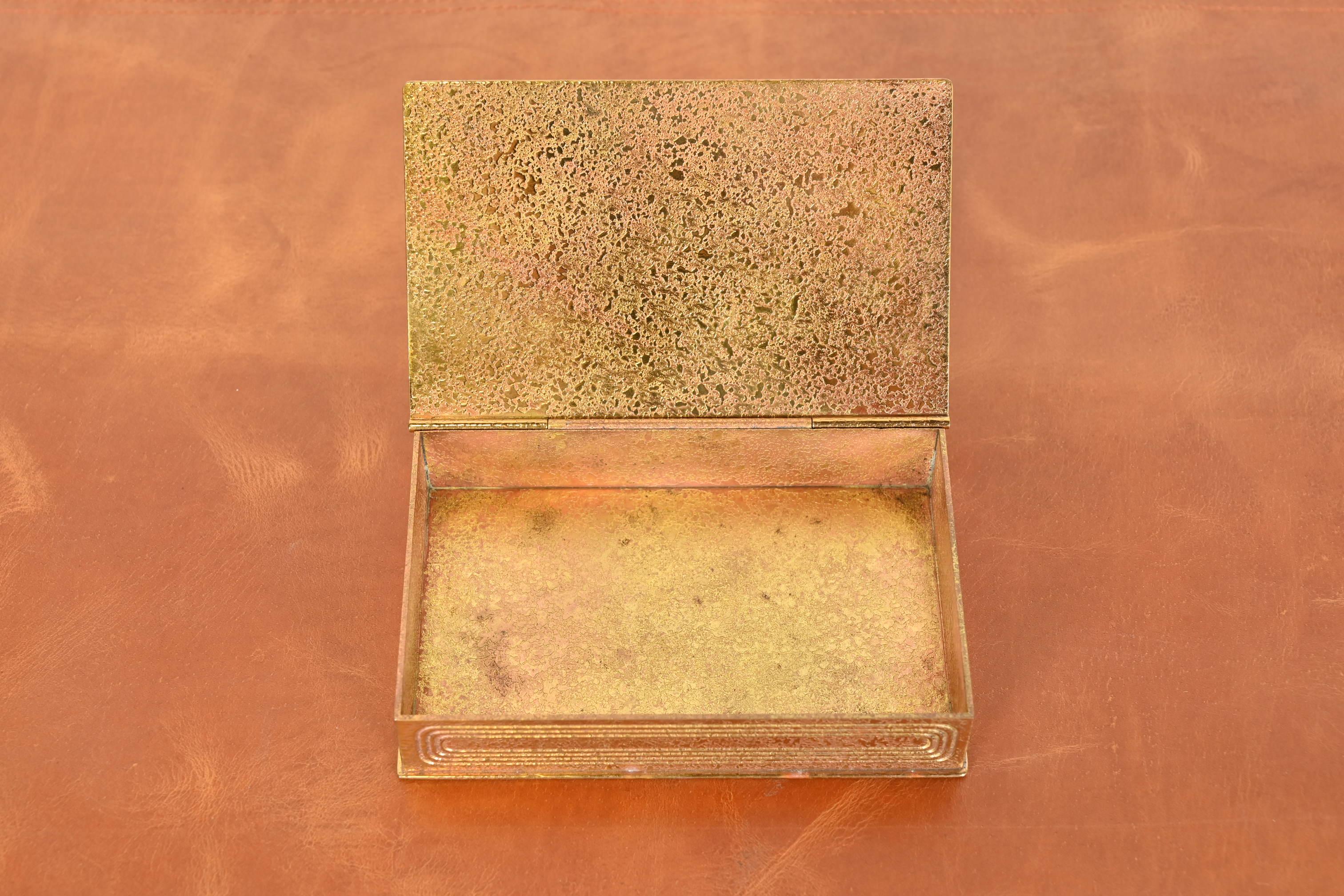 Tiffany Studios New York Graduate Bronze Doré Box, CIRCA 1910 im Angebot 2