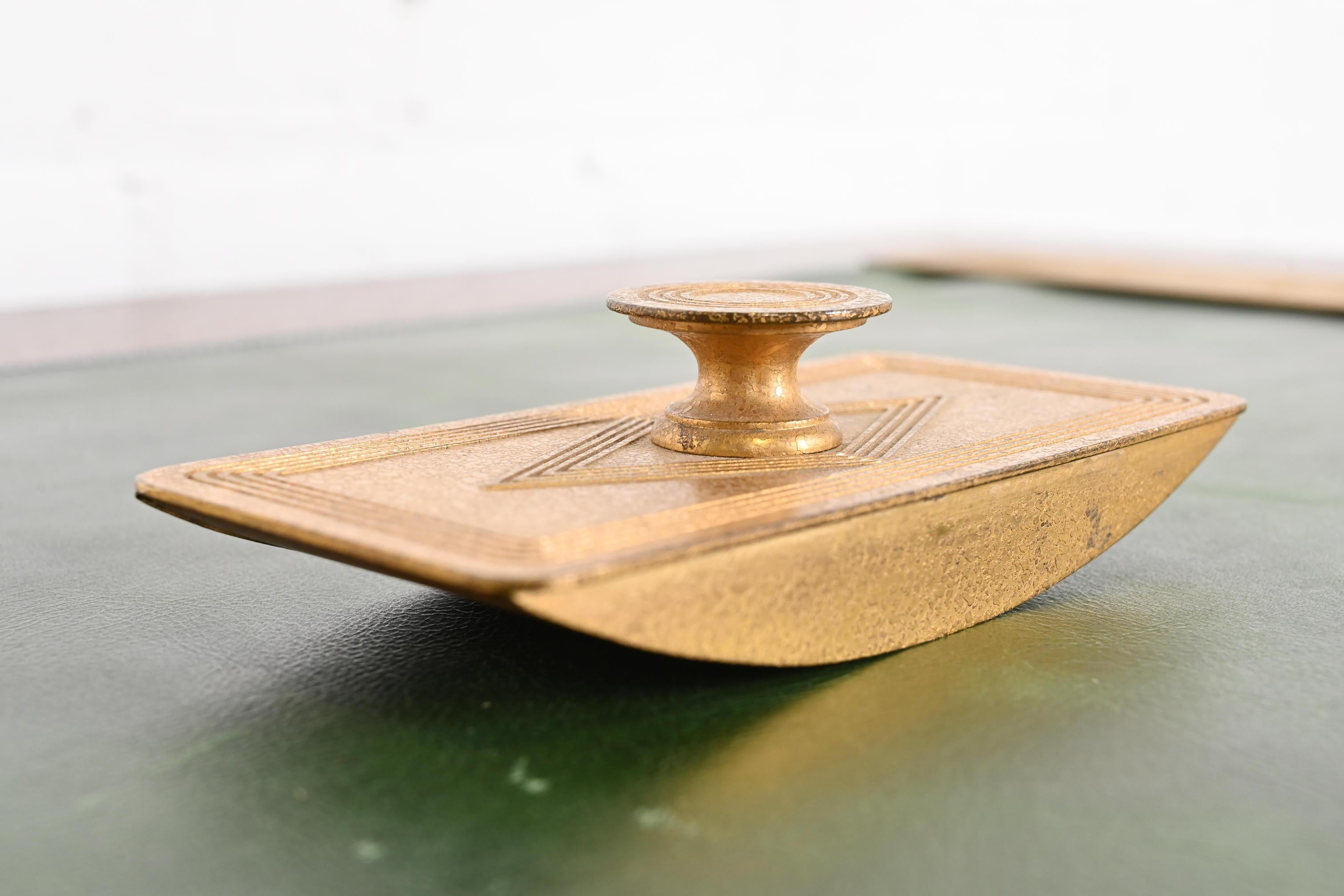 Tiffany Studios New York Graduate Bronze Doré Rocker Blotter In Good Condition For Sale In South Bend, IN