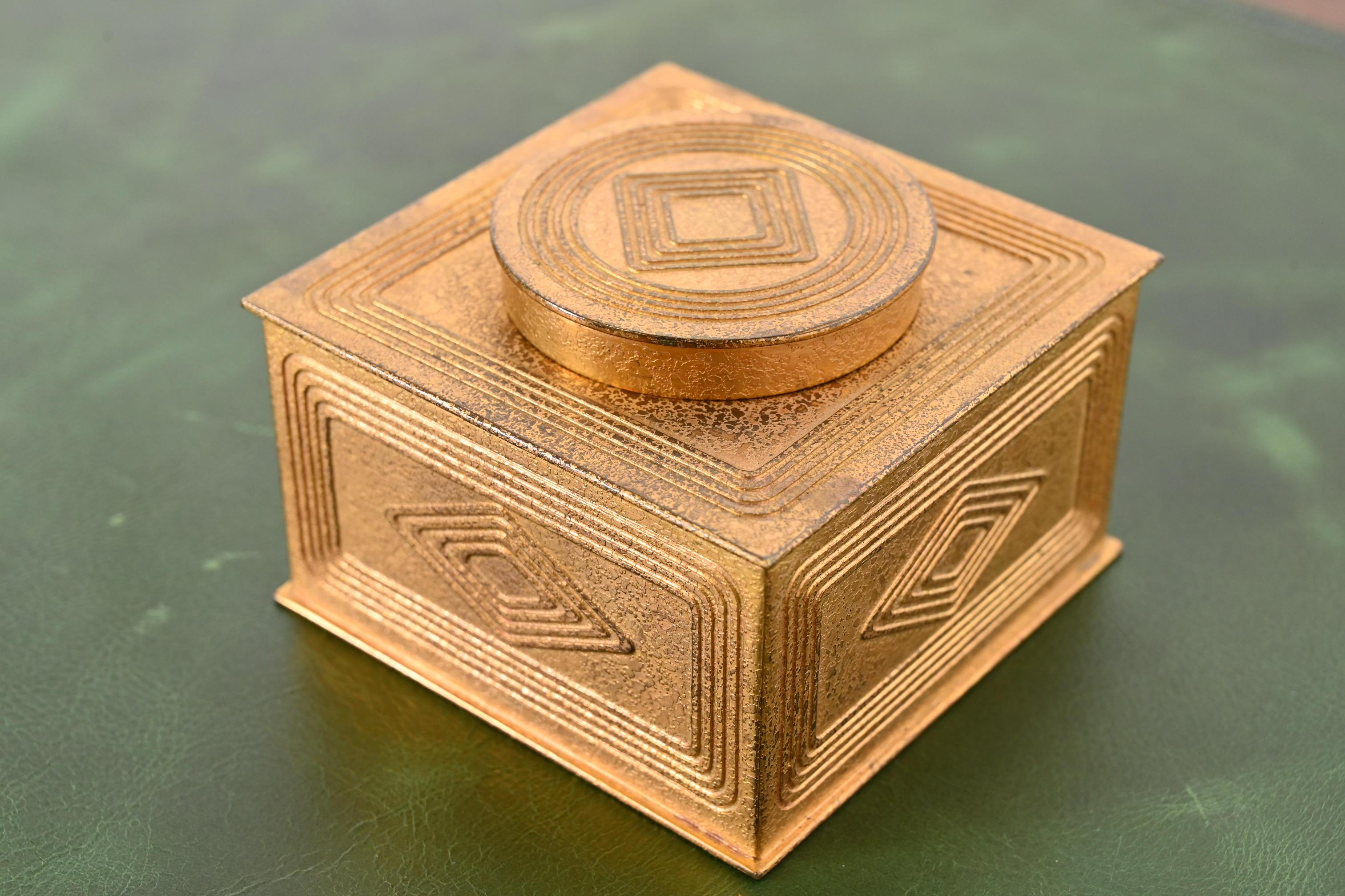 Eine wunderschöne antike Arts & Crafts oder Art Deco Zeitraum vergoldeter Bronze 