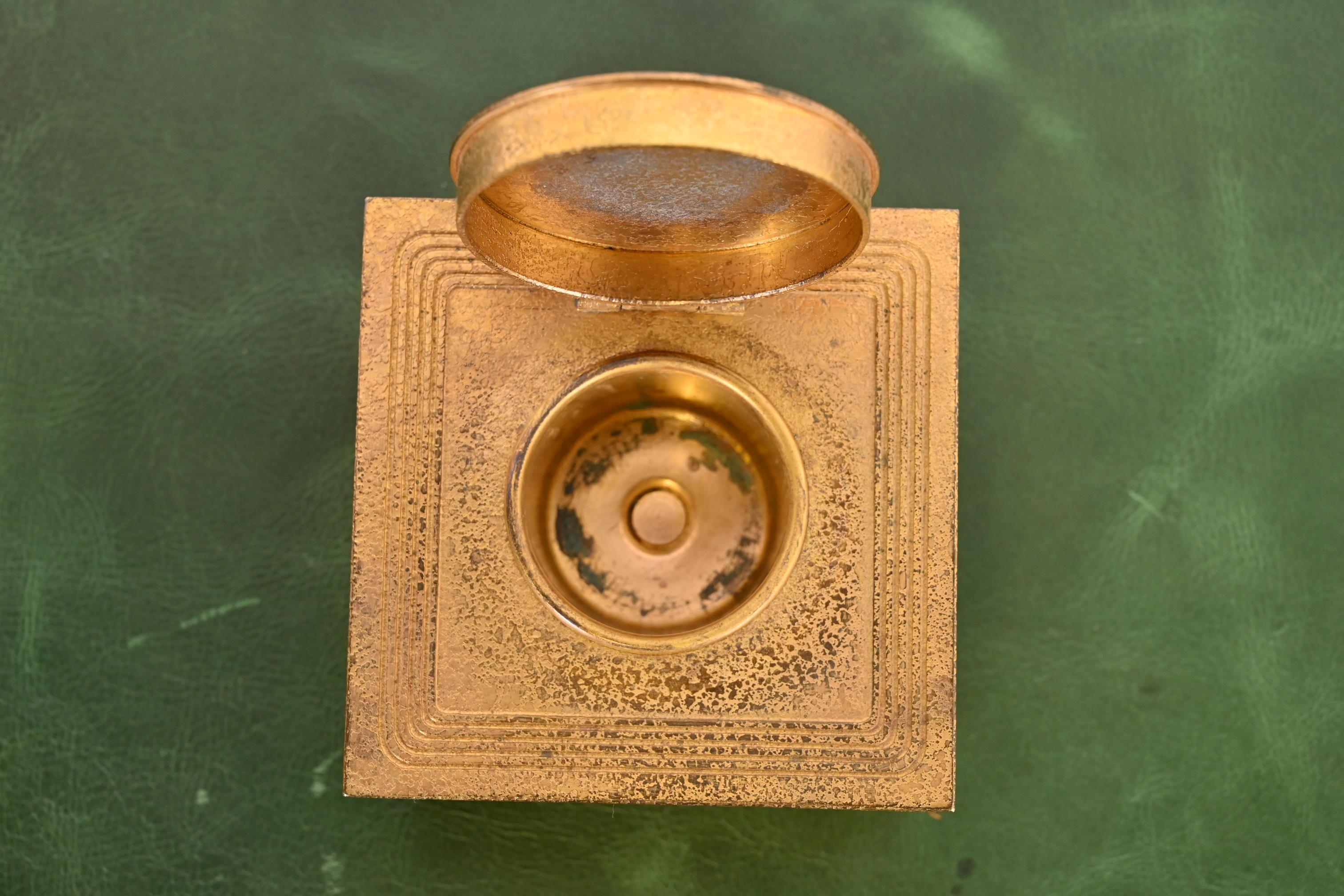 Tiffany Studios New York Graduate Pattern Bronze Doré Tintenfass im Angebot 1