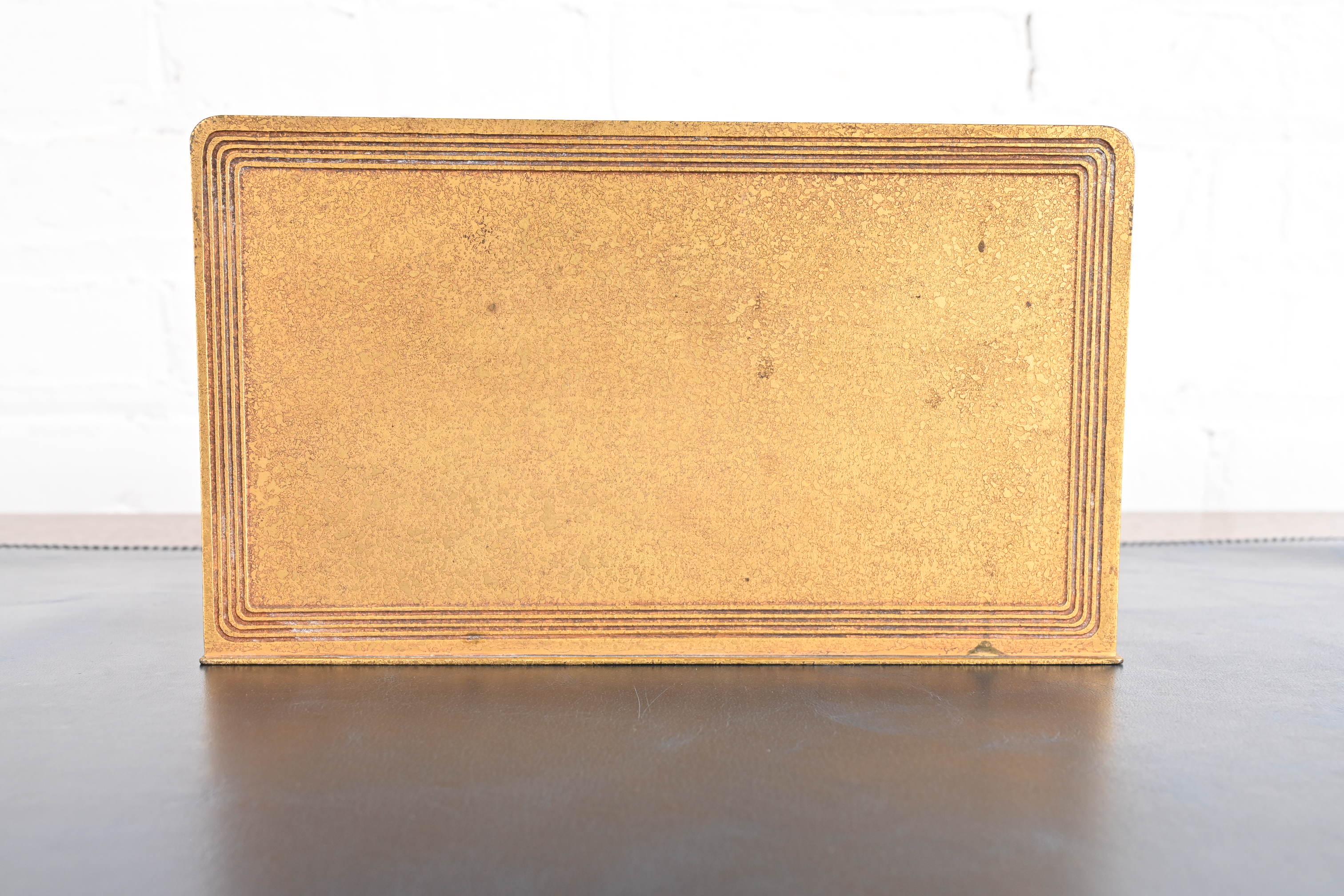 Tiffany Studios New York Graduate Pattern Bronze Doré Briefständer im Angebot 2