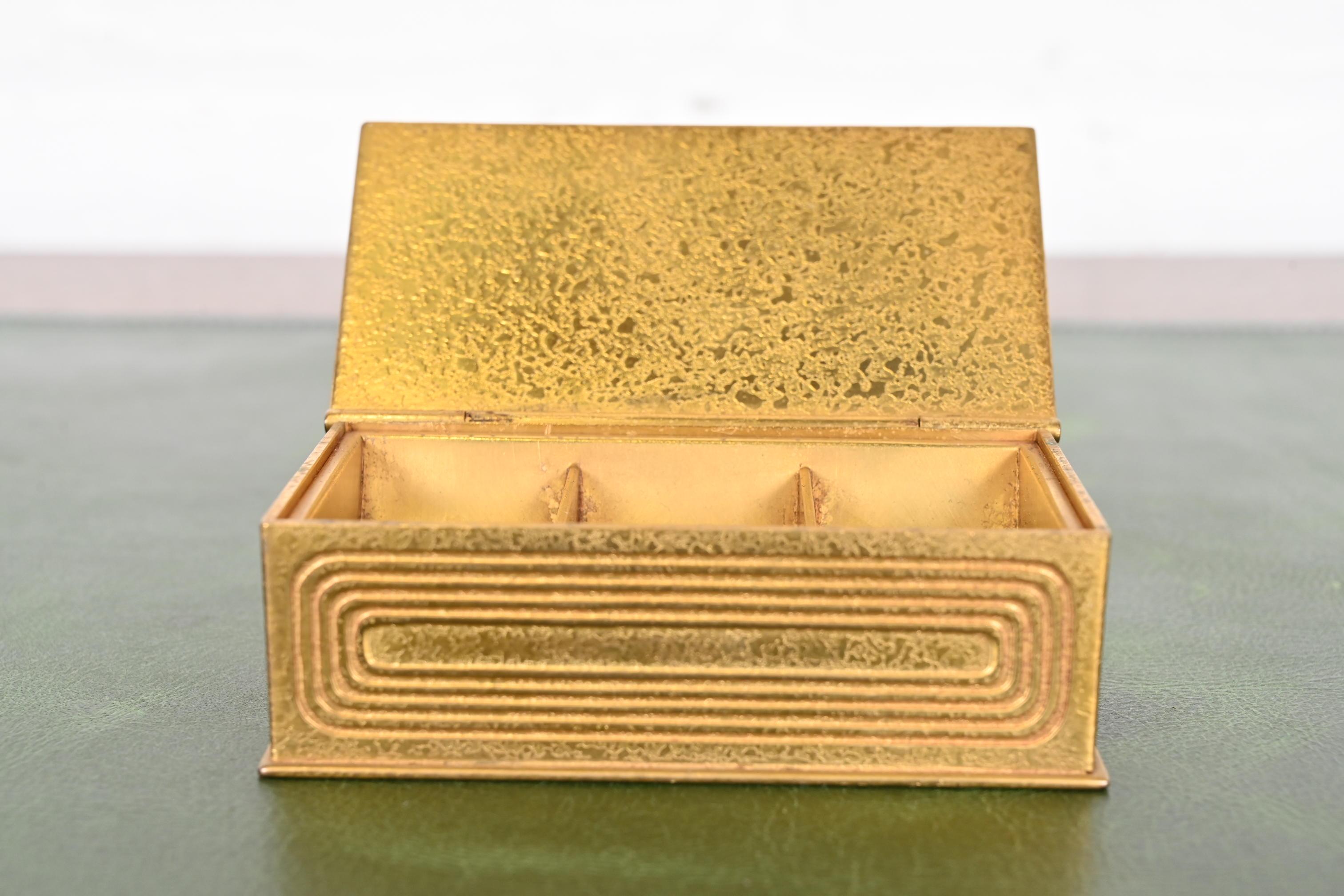 Tiffany Studios New York Graduate Pattern Bronze Doré Stempel Box im Angebot 3