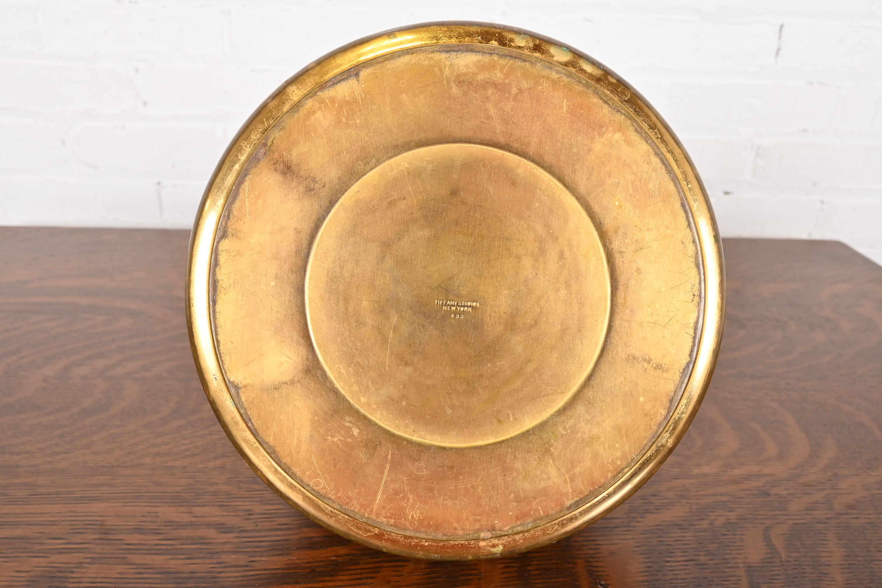 Tiffany Studios New York Grapevine Bronze and Favrile Slag Glass Jardiniere 2