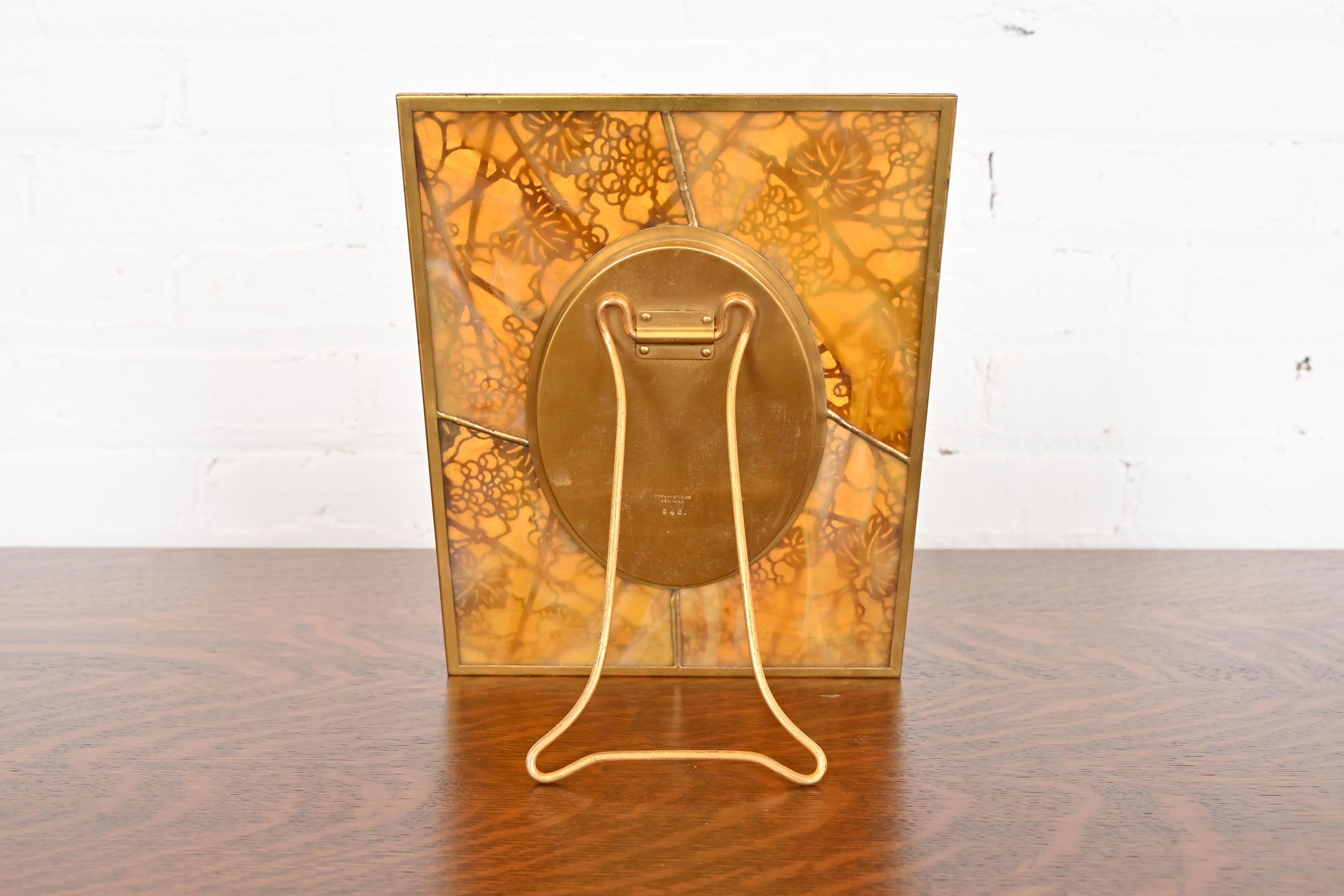 Tiffany Studios New York Grapevine Gilt Bronze and Slag Glass Picture Frame For Sale 8