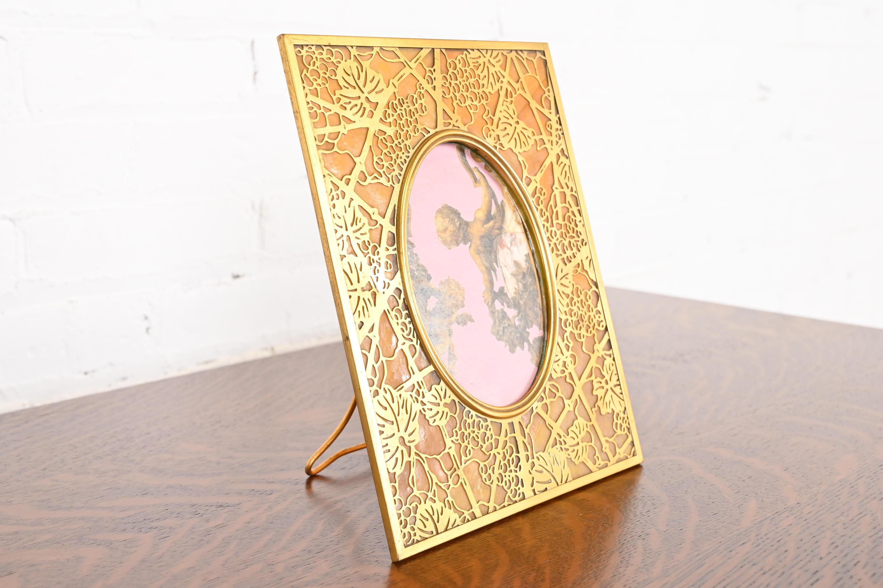 Tiffany Studios New York Grapevine Gilt Bronze and Slag Glass Picture Frame For Sale 1