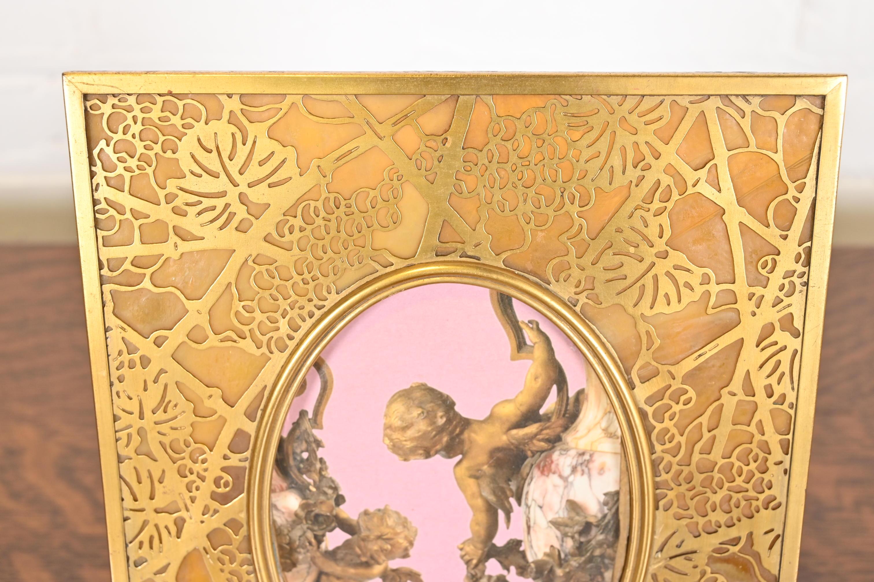 Tiffany Studios New York Grapevine Gilt Bronze and Slag Glass Picture Frame For Sale 3