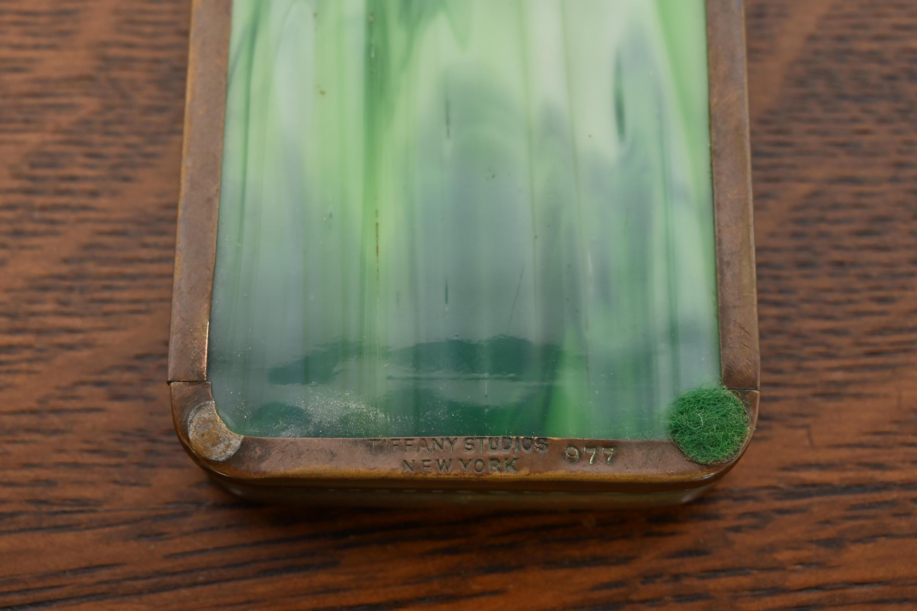 Tiffany Studios New York Grapevine Pattern Bronze and Slag Glass Catchall Tray 3