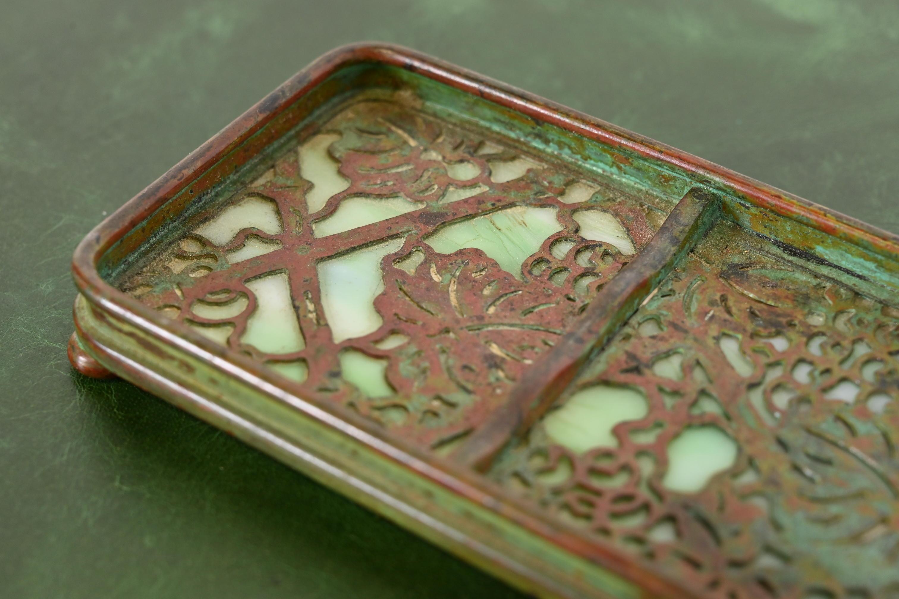 Tiffany Studios New York Grapevine Pattern Bronze and Slag Glass Pen Tray 2