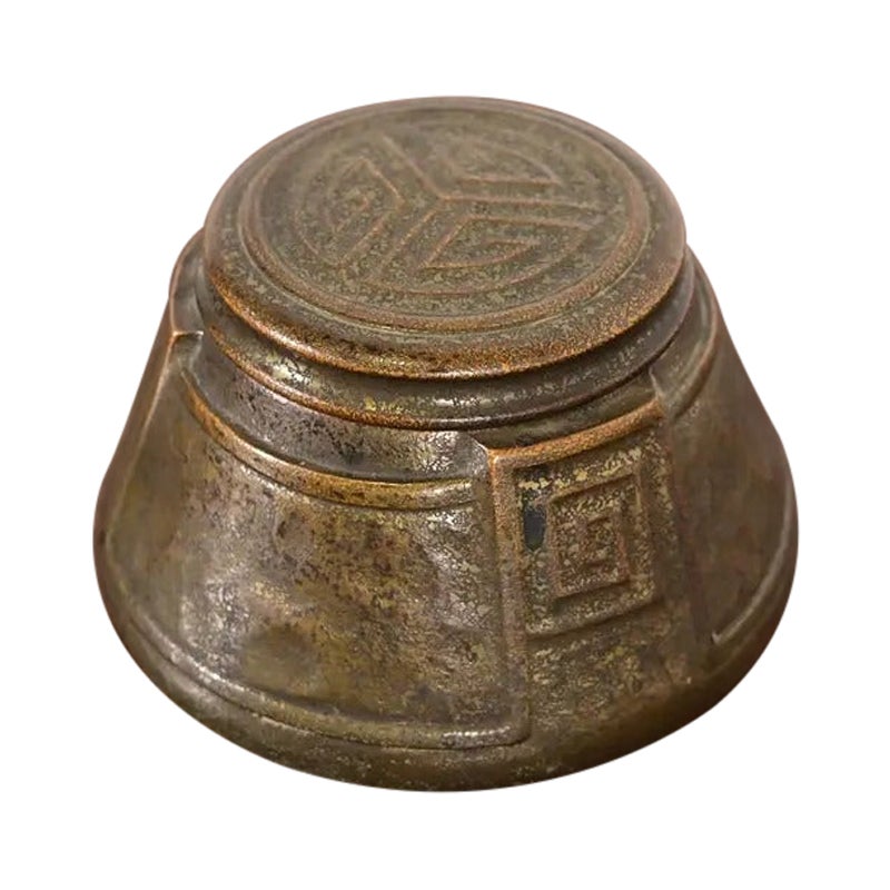 Encrier en bronze à clé grecque de Tiffany Studios New York