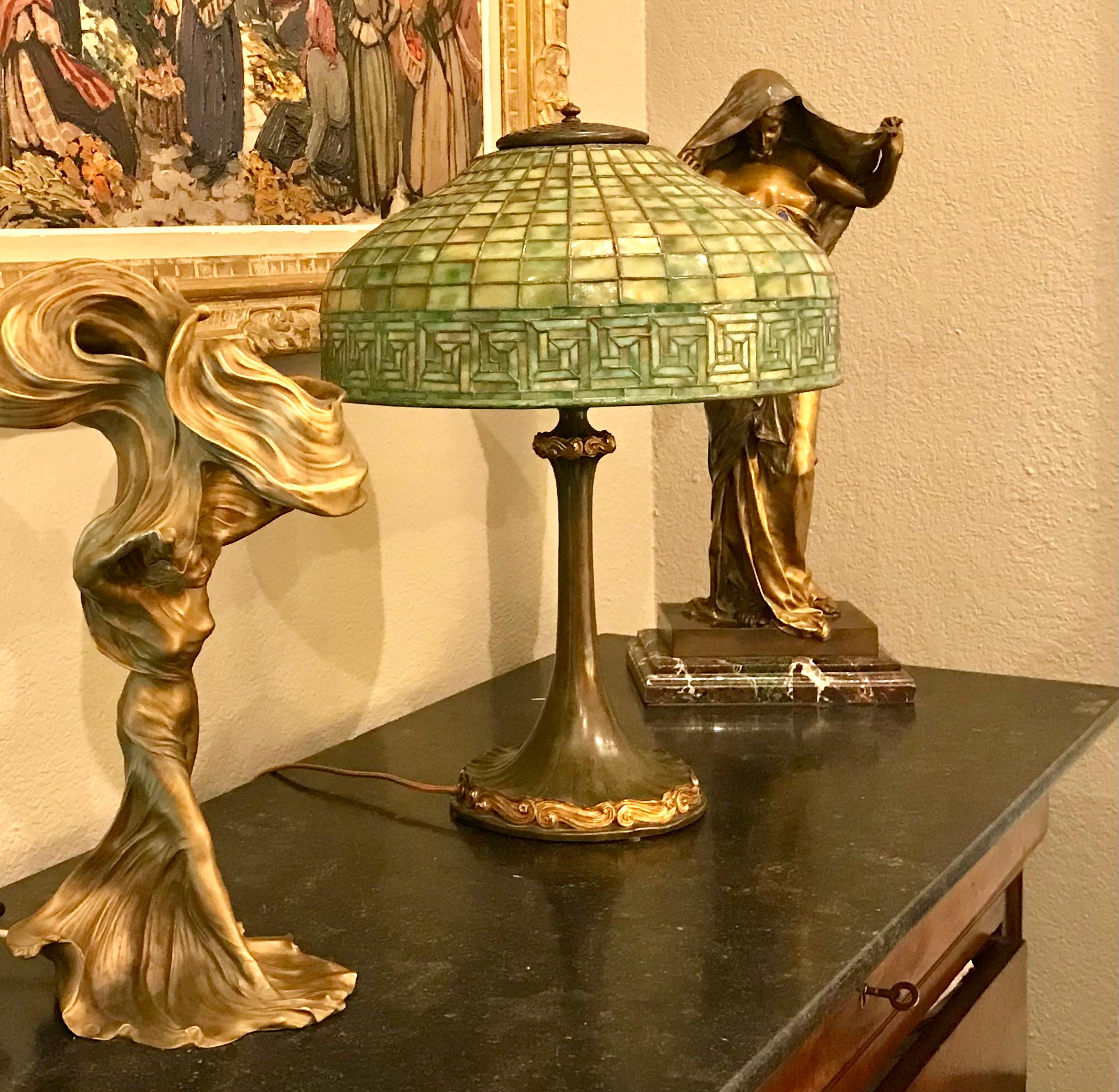 Tiffany Studios New York “Greek Key” Table Lamp For Sale 4
