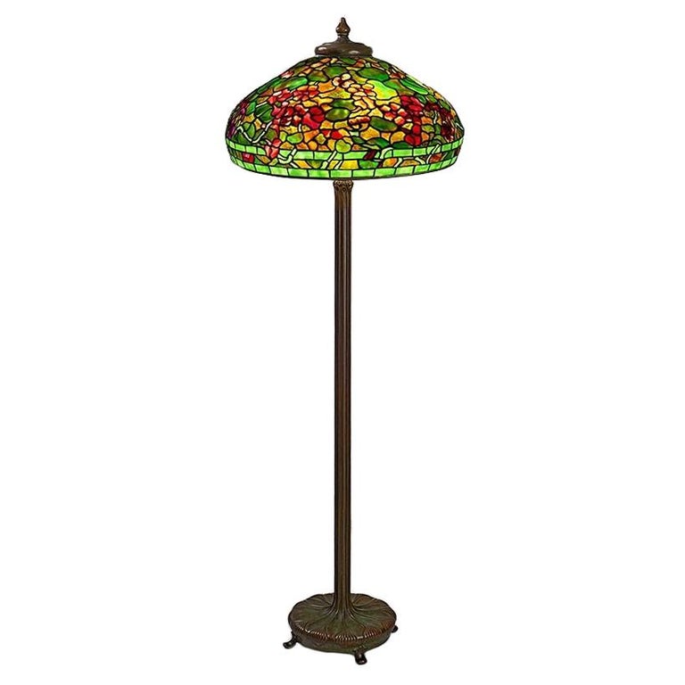Tiffany Studios New York "Nasturtium" Table Lamp For Sale at 1stdibs